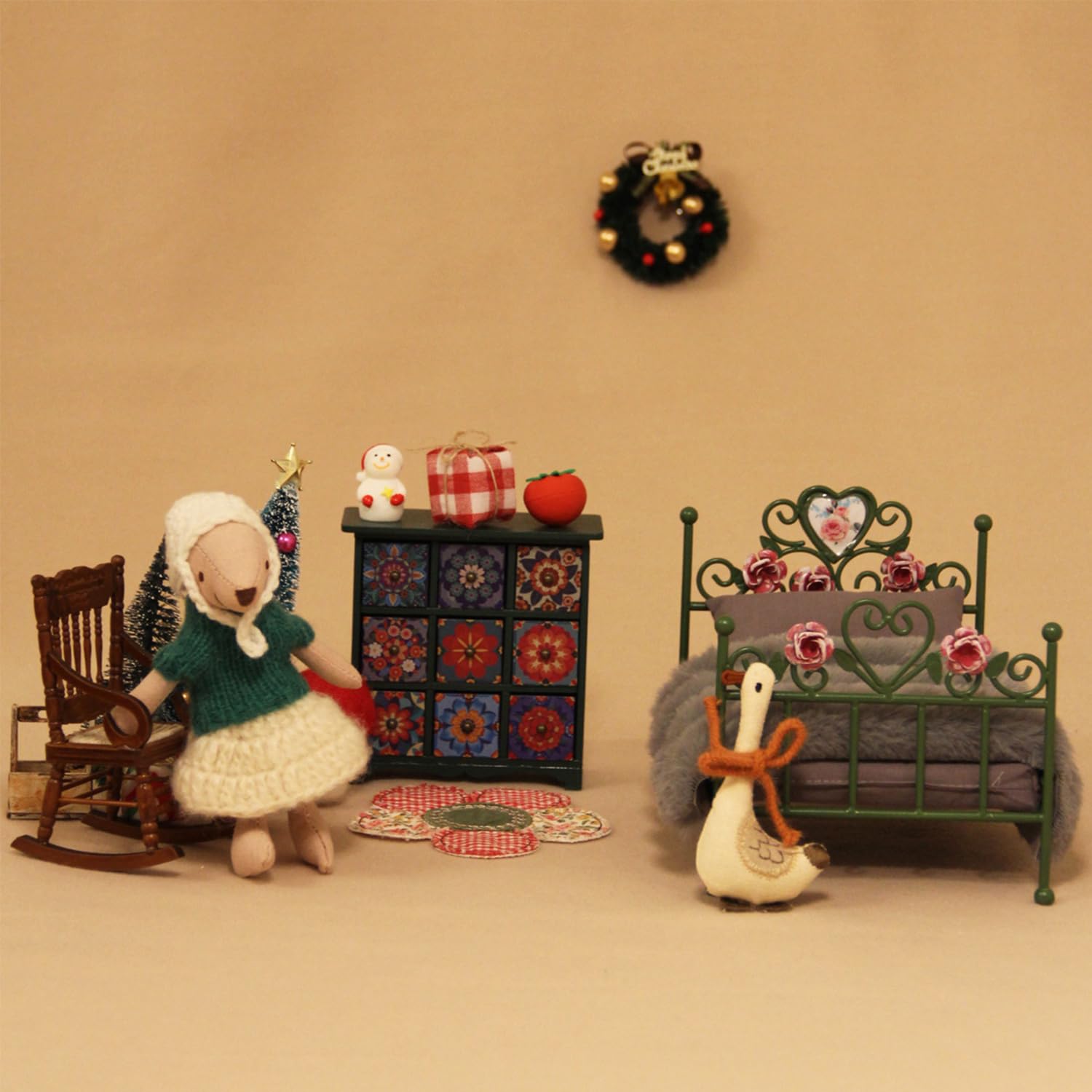 Nieuwe 1:12 Poppenhuis Metalen Poppenhuis Bed Mini Pop Meubels Ijzeren Frame Eenpersoonsbed Mini Model Slaapkamer Scène Poppenhuis Accessoires  26