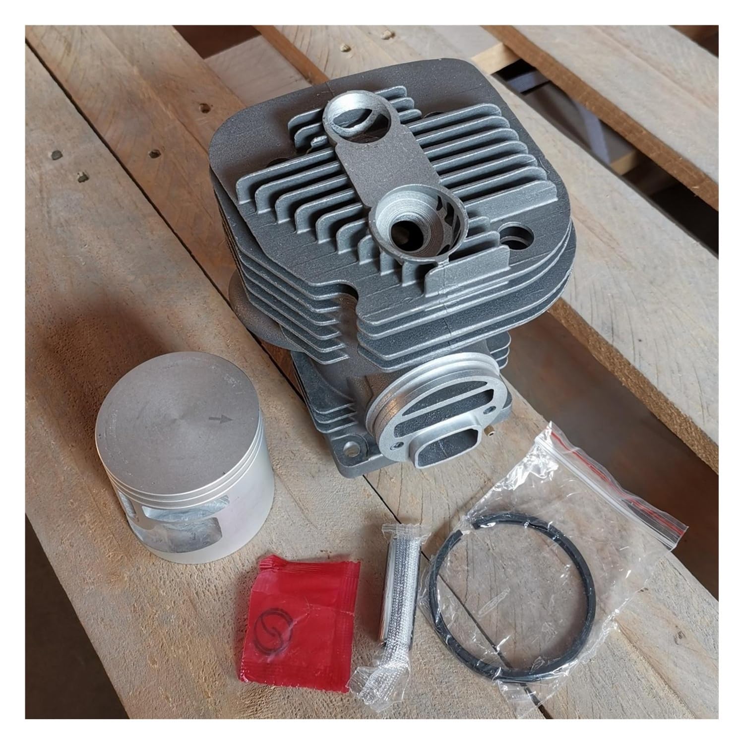 Pièce moteur kit cylindre 60 mm K1270 thermique référence 582582301