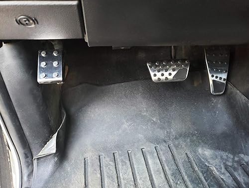 Miniatura 5 de iJDMTOY Juego de 3 piezas de cubierta de pedal de aluminio plateado, compatible con Gen4 Dodge RAM 1500 2500 3500 2009-2018