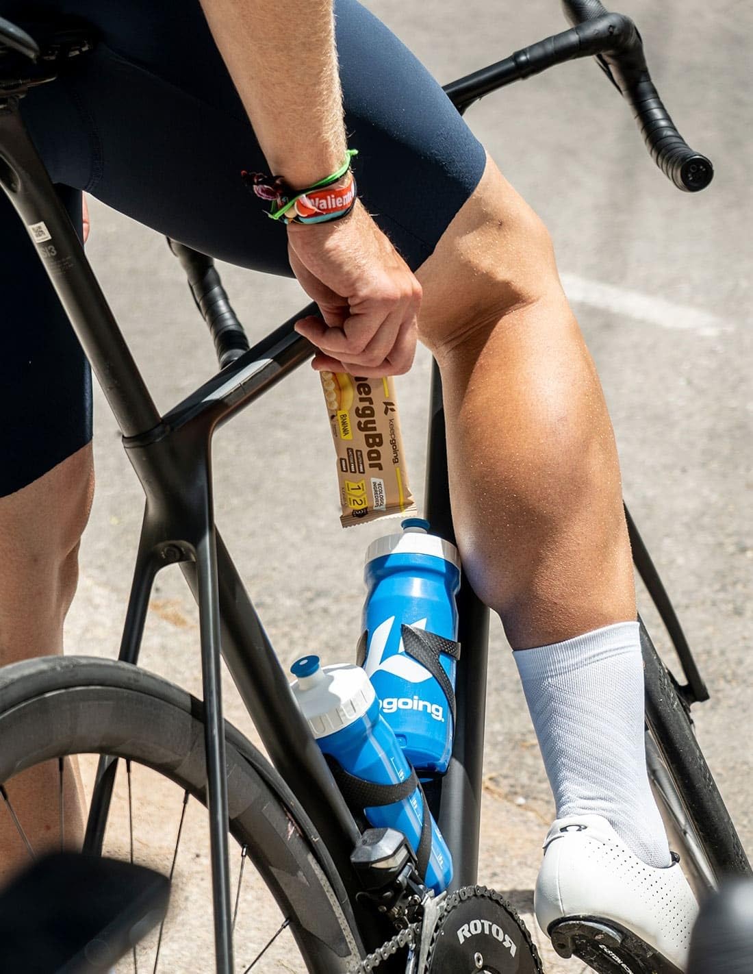 Keepgoing -Barritas Energéticas Naturales EnergyBar de Plátano 24 uds x 40g | Para Ciclismo Trail y Running | Barritas Energéticas | Alto Aporte Energético