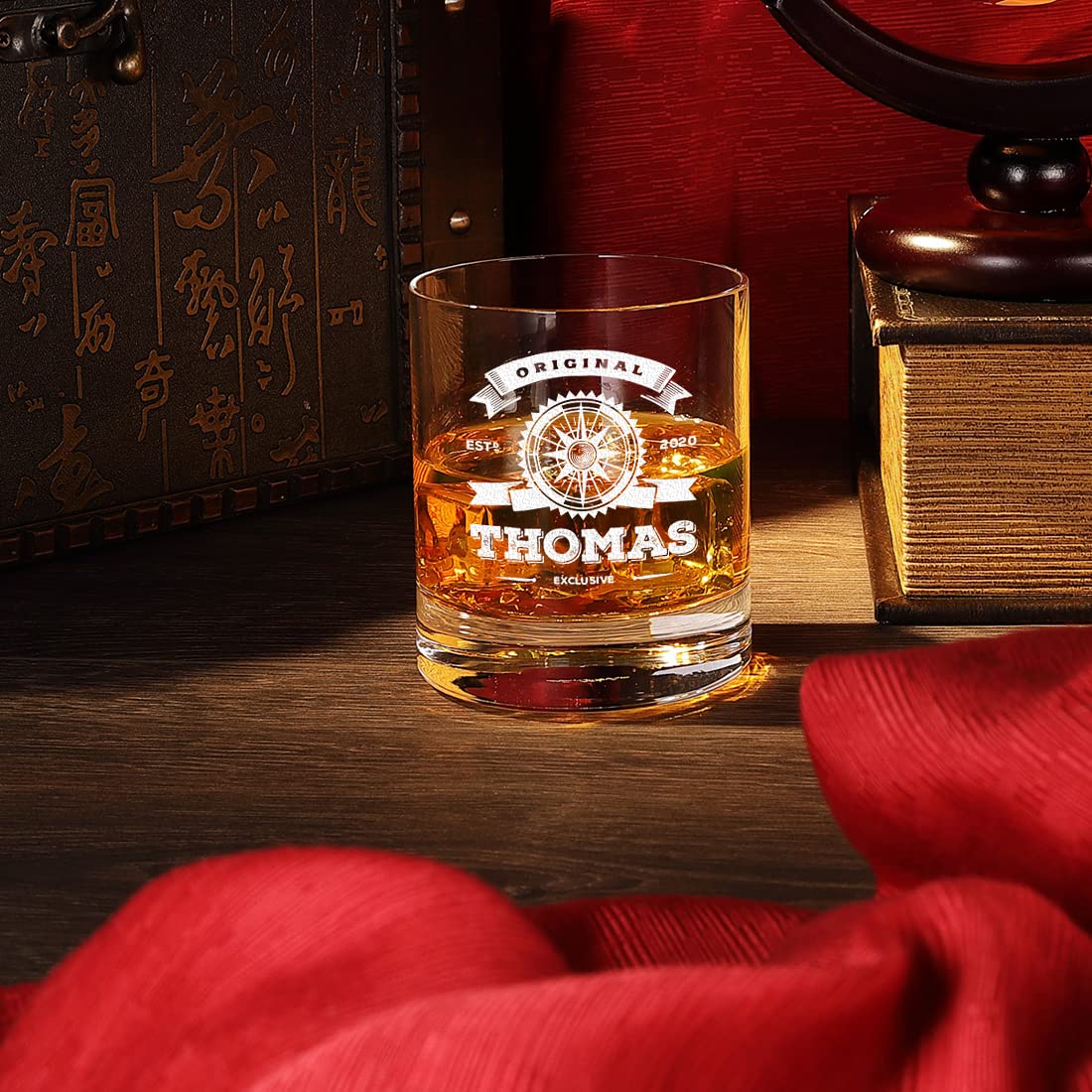 polar-effekt Lot de 2 carafes à whisky avec gravure personnalisée Motif boussole originale avec 1 verre à whisky 320 ml – Verre cristal – Carré – Gentleman – Drink – Anniversaire, Noël