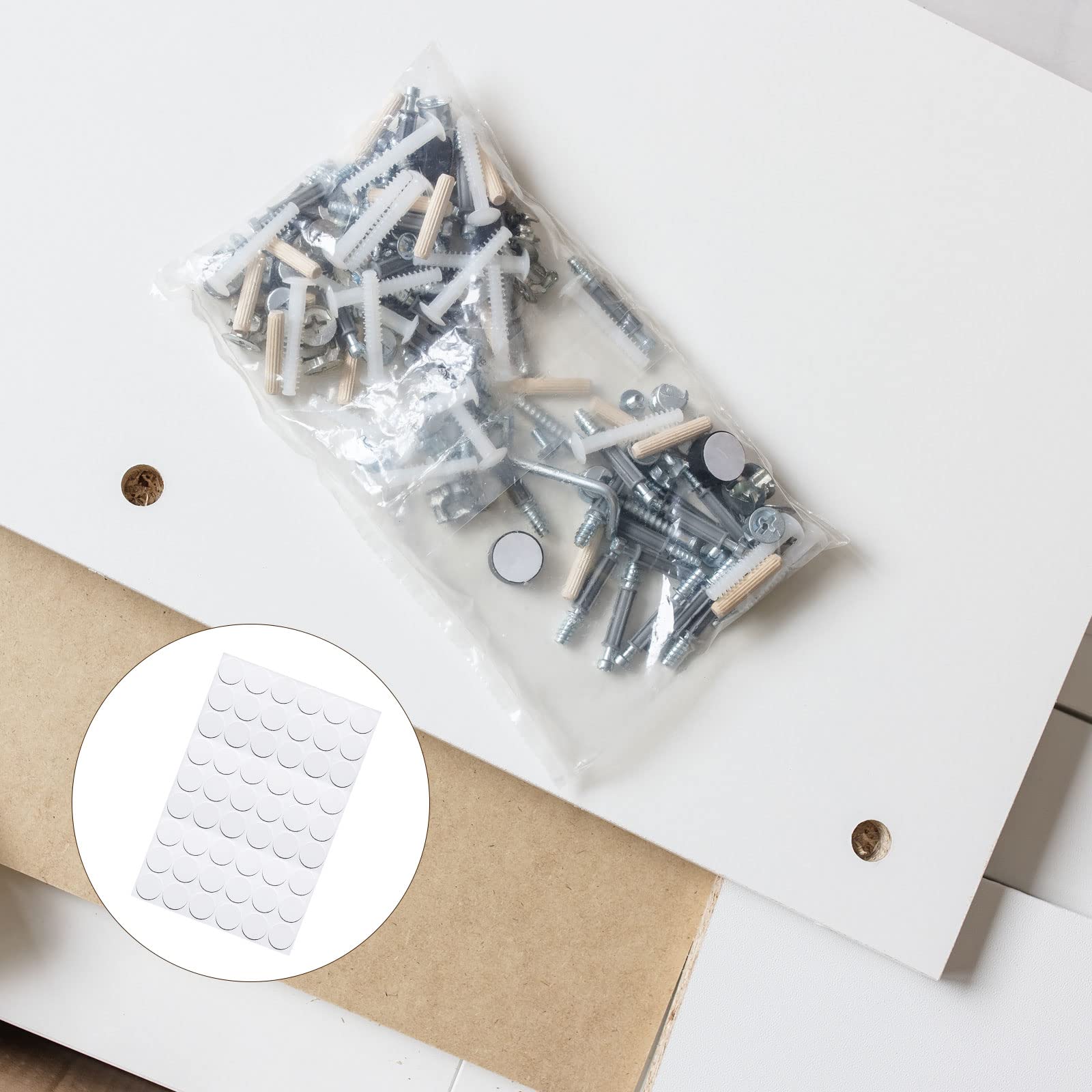 METALLIXITY Calcomanías Para Cubrir Agujeros De Tornillo (0.827 In De Diámetro), 162 Piezas En 3 Hojas, Tapas De Sellado De Clavijas De PVC Impermeables, Para Muebles De Armario, Color Blanco