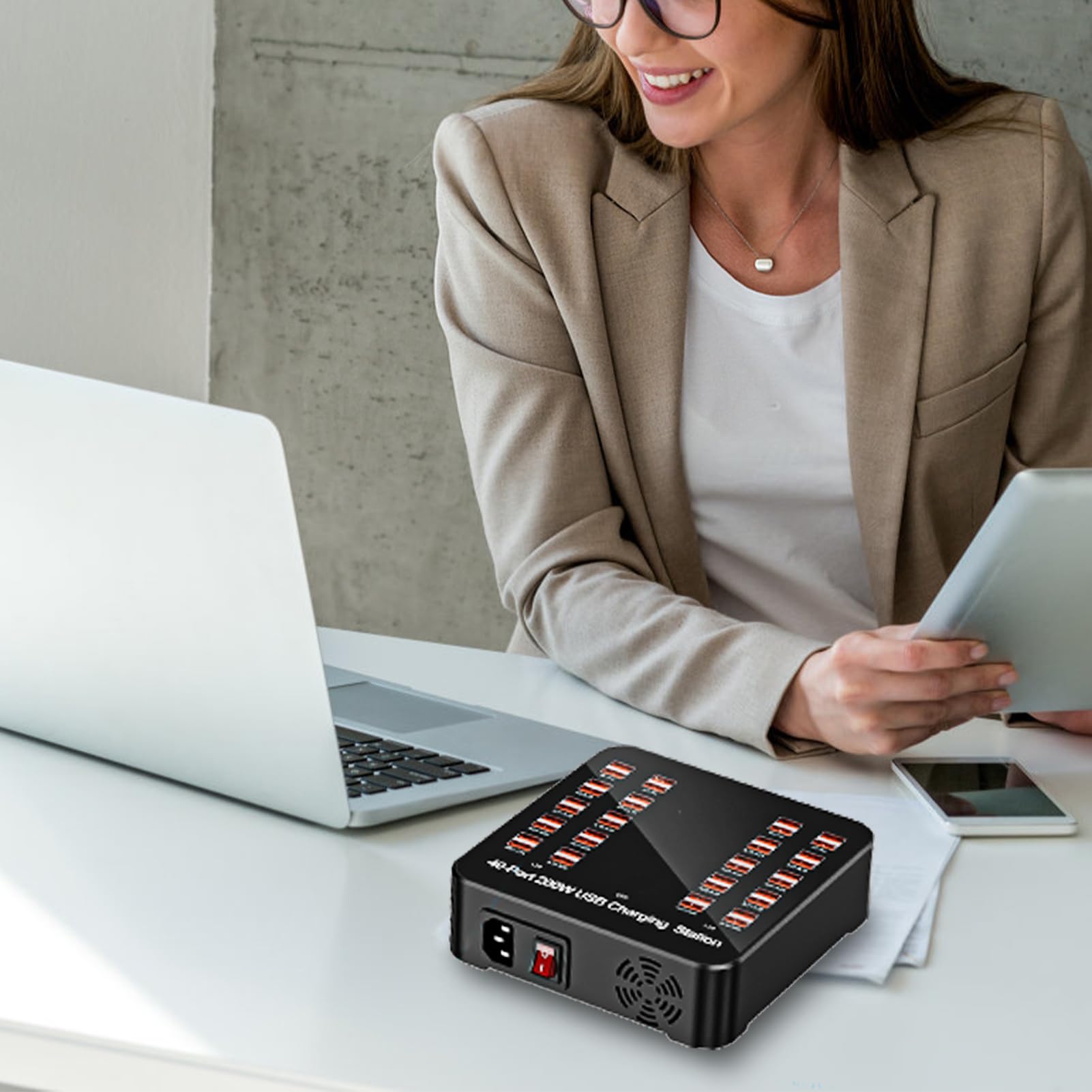 Estación de Carga USB Hub Cargador con Múltiples Puertos | Enchufe Inteligente para Teléfono Portátil Casa Coche Dormitorio Cocina Escuela Tableta