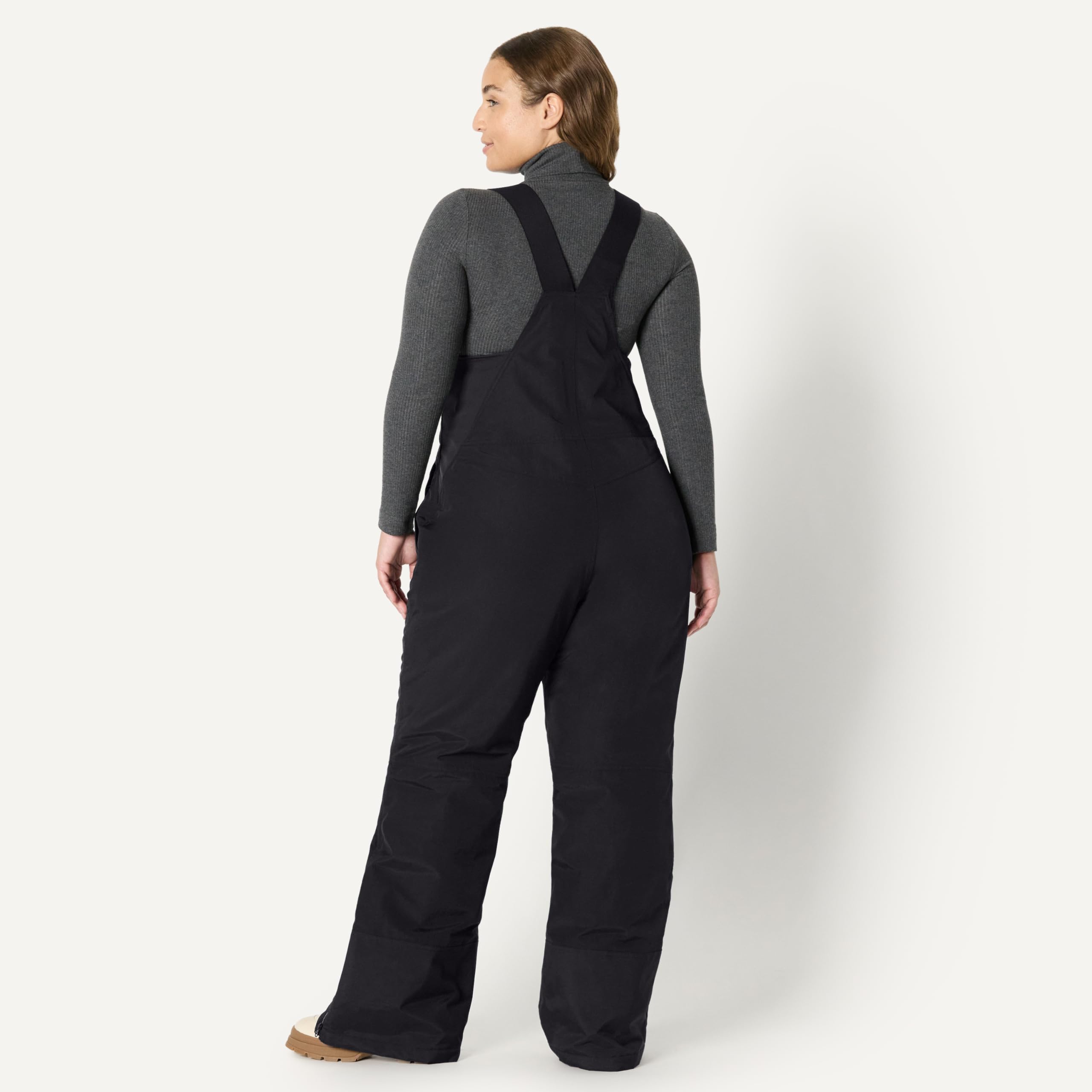 Amazon Essentials Damen Regular Fit: Wasserabweisender, gefütterter Skioverall