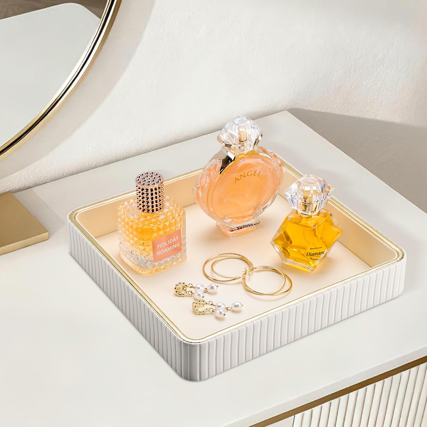 GORESE Plateau Vide Poche,Boîte a Bijoux en Cuir Plateau Decoratif pour Femmes Plateaux de Chevet Boîte de Rangement pour Clés,Montres,Parfums,Bijoux,Argent,Lunettes,Beauté,Boutons de Manchette(Blanc)