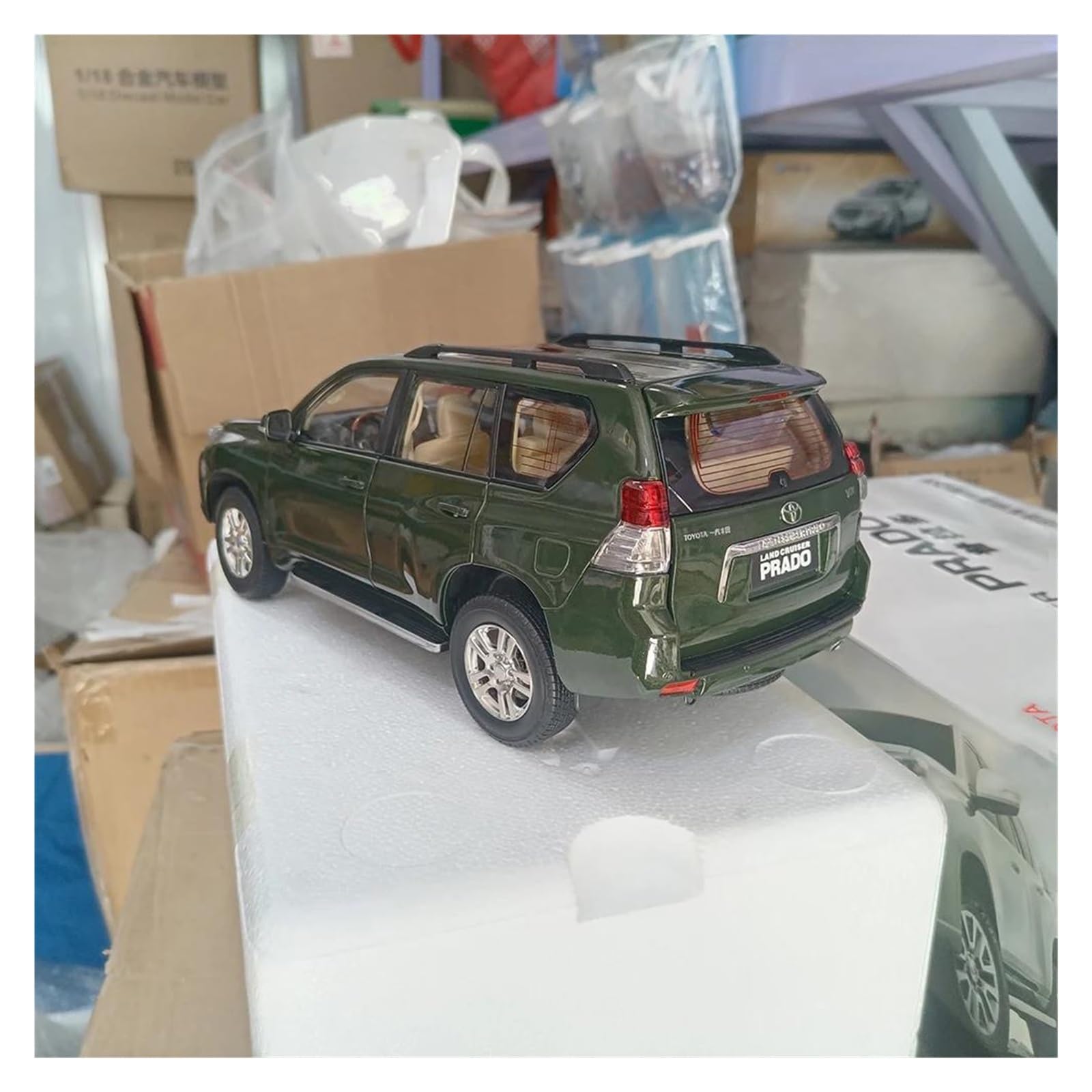 Metallo Scala Replica 1 18 Per Prado Modello di auto in lega pressofusa in metallo collezione decorazioni per la casa Hobby Veicoli Giochi Set