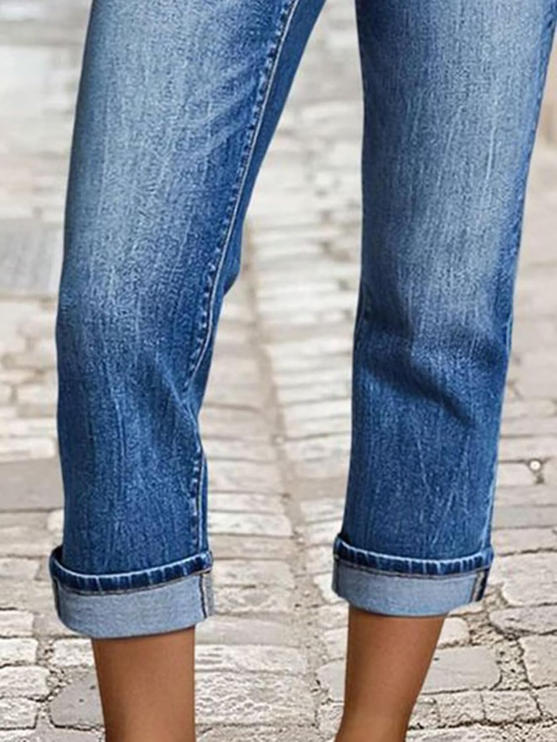 Flamingals Capri Jeans for Women Mid Rise Straight Leg Cropped Jeans Stretchy Dual Button Roll Hem Casual Denim Capris
