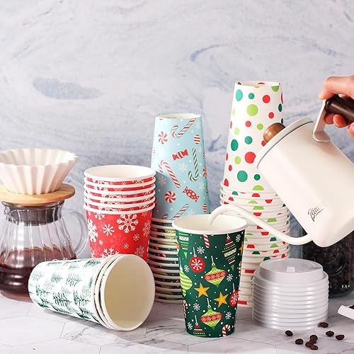Miniatura 3 de 60 tazas de café de Navidad con tapas, vasos desechables de papel de café navideño de 16 onzas con tapa para bebidas, tazas de Navidad para beber,