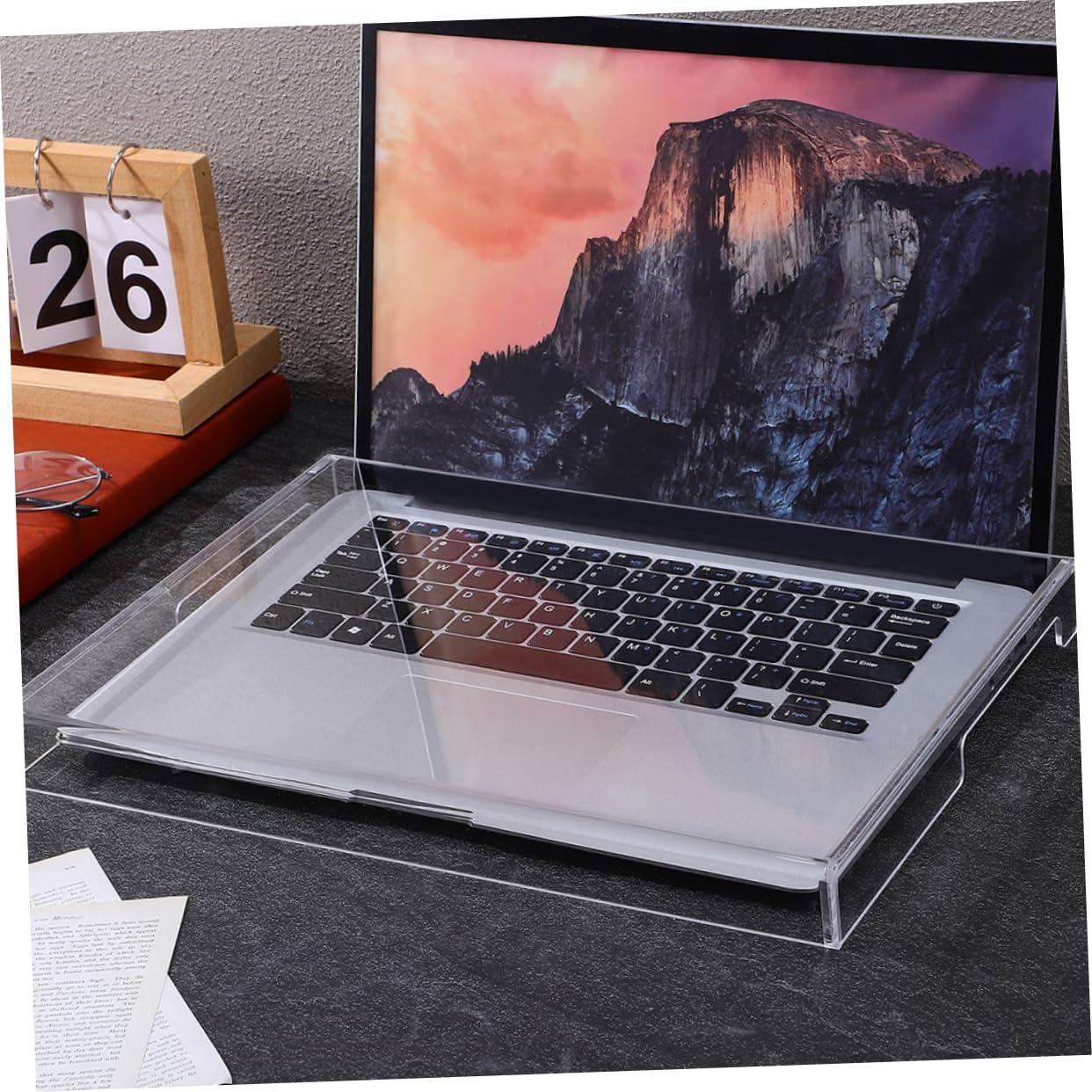 Copertura per Tastiera in Acrilico Trasparente Protettiva | Keyboard Desktop e Notebook, Antigraffio, Uso in Ufficio e Casa, Design Minimalista