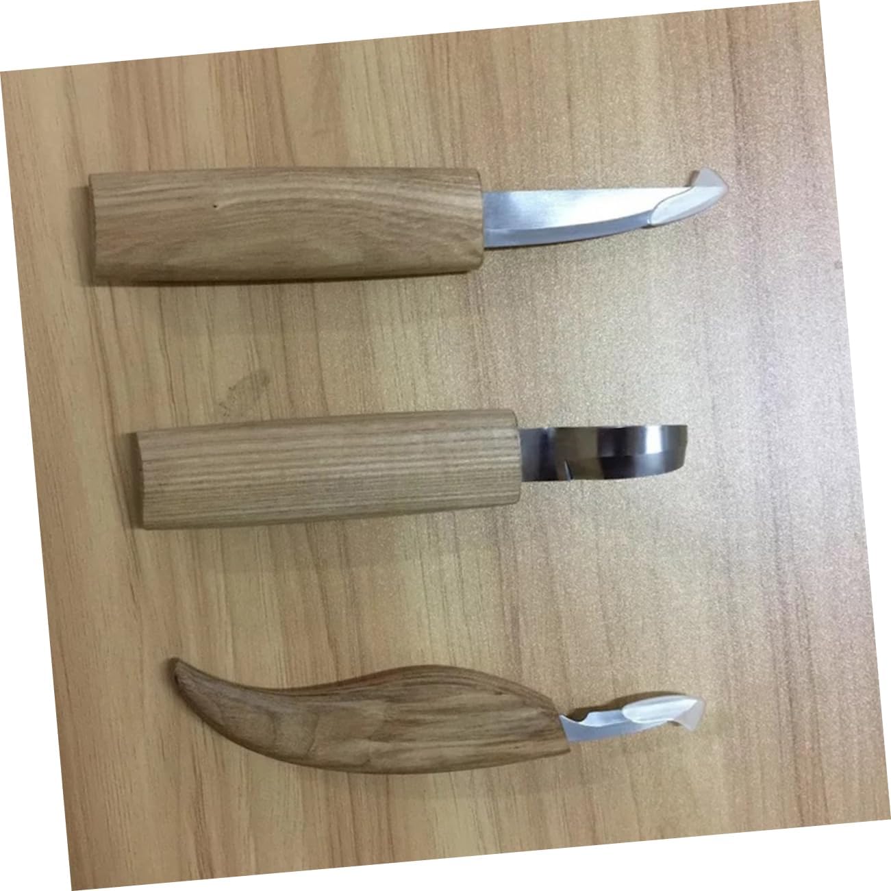 Wood Carving Tools Stainless Steel Blades Comfortable Wooden Handles for Crafting and Engraving Projects for Beginners and Woodworking Enthusiasts