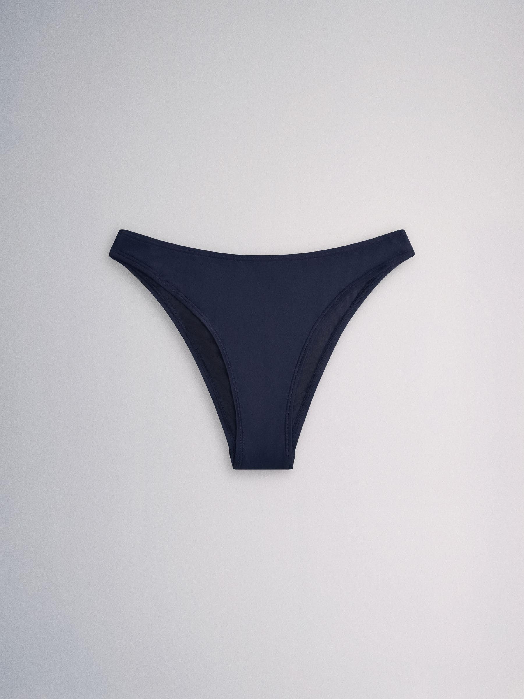 THE SET Kobiety THE SET - Zestaw 3 par wysoko wyciętych majtek od bikini