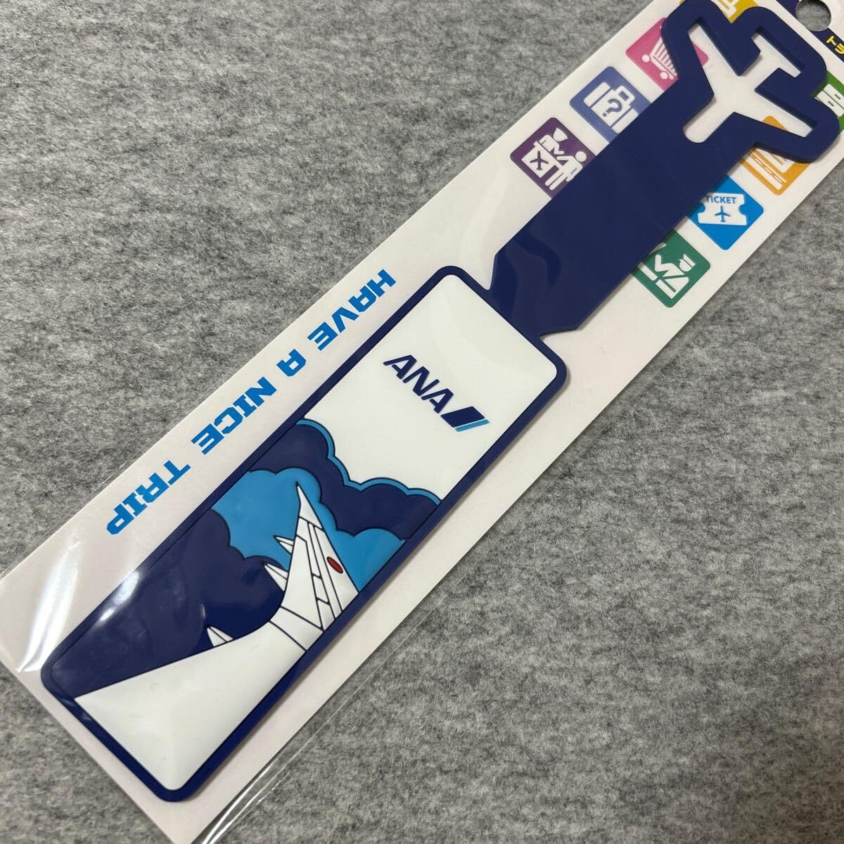 ANAトラベルタグ ラベル 全日空 全日本空輸 ラゲージタグ フライトタグ ネームタグ タグ 飛行機 キーホルダー