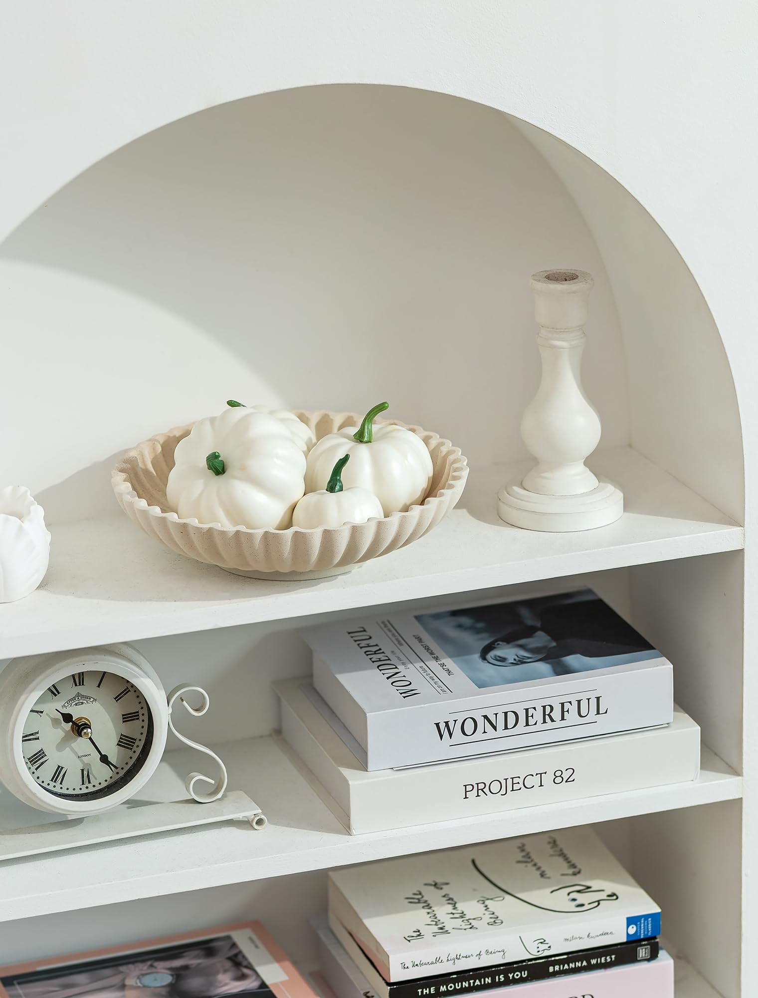 Hanobe Deko Schale Dekoratives Schlüsselschale: Rund Mittelstück Dekoschalen für Schlüssel, Esszimmer, Modern Aesthetic Skandinavische Schmucktablett für Wohnzimmer Flur Tischdeko | Weißer Couchtisch, Heimdekoration, Kunstharz, gewellt, Rüschentablett für