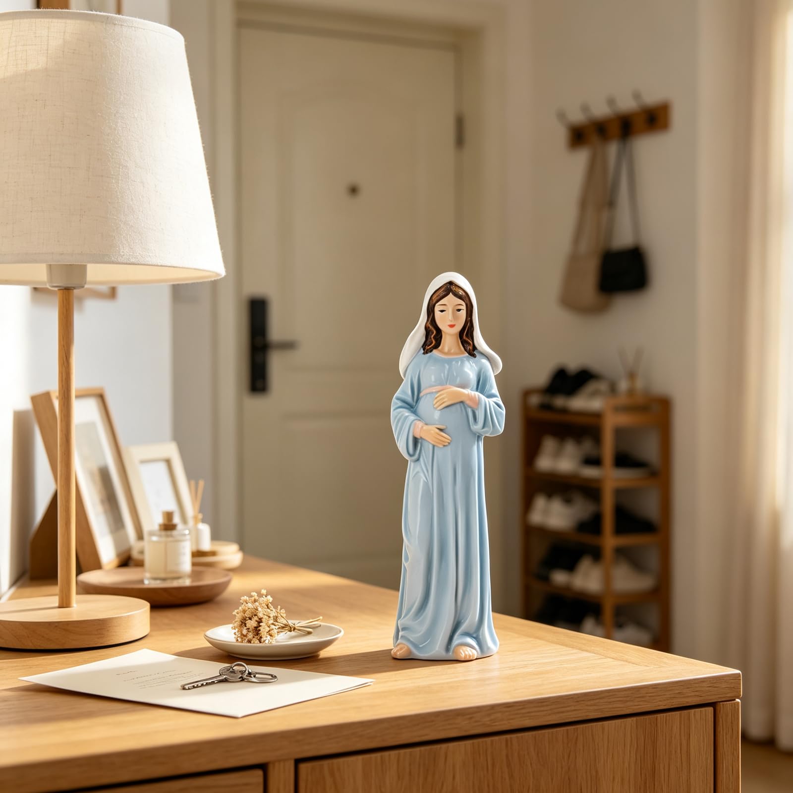 Statua di Maria incinta 8" H, Resina Virgen De La Dulce Espera
