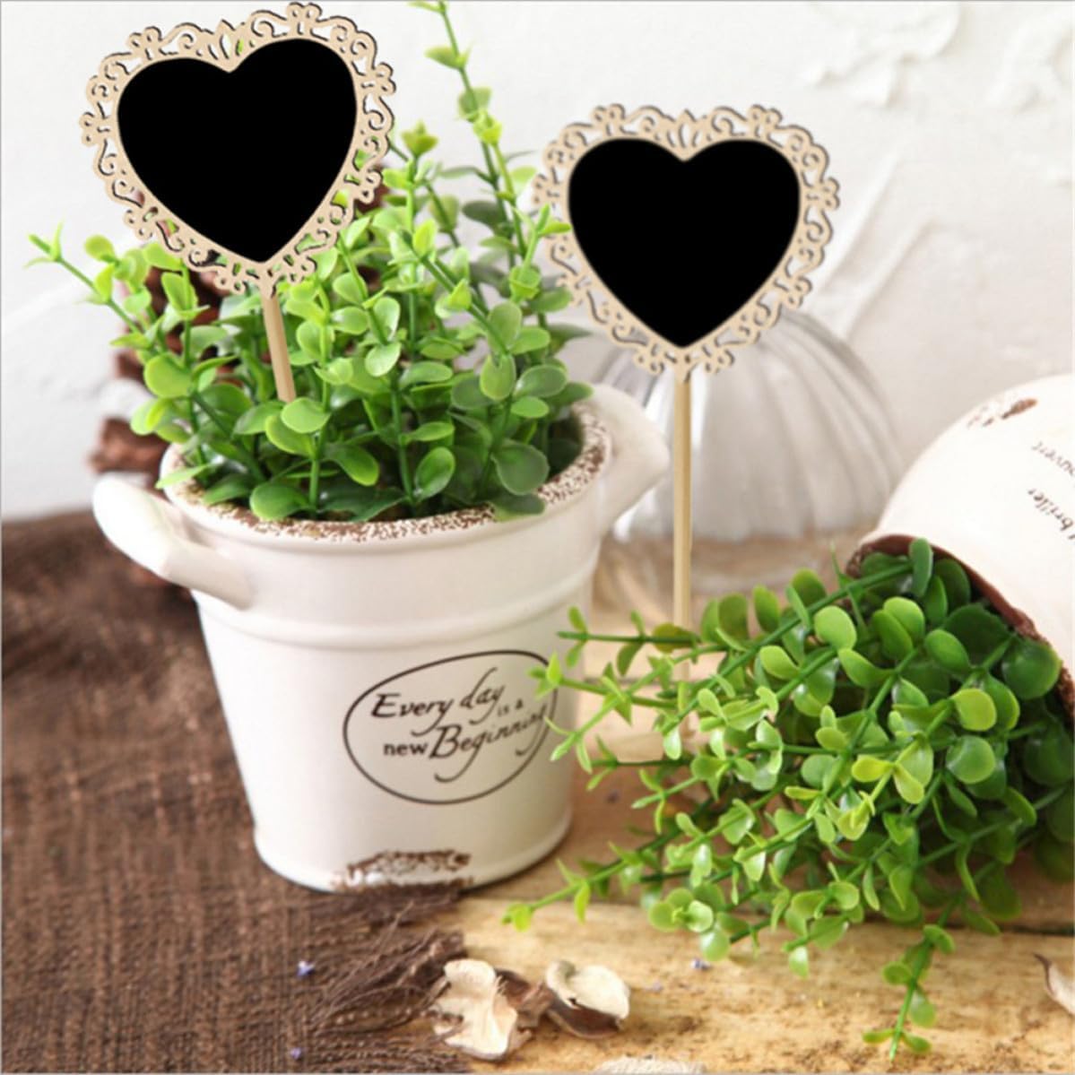 10pcs Heart Chalkboard Sign Boxwood Mini Decorative Board with Stand
