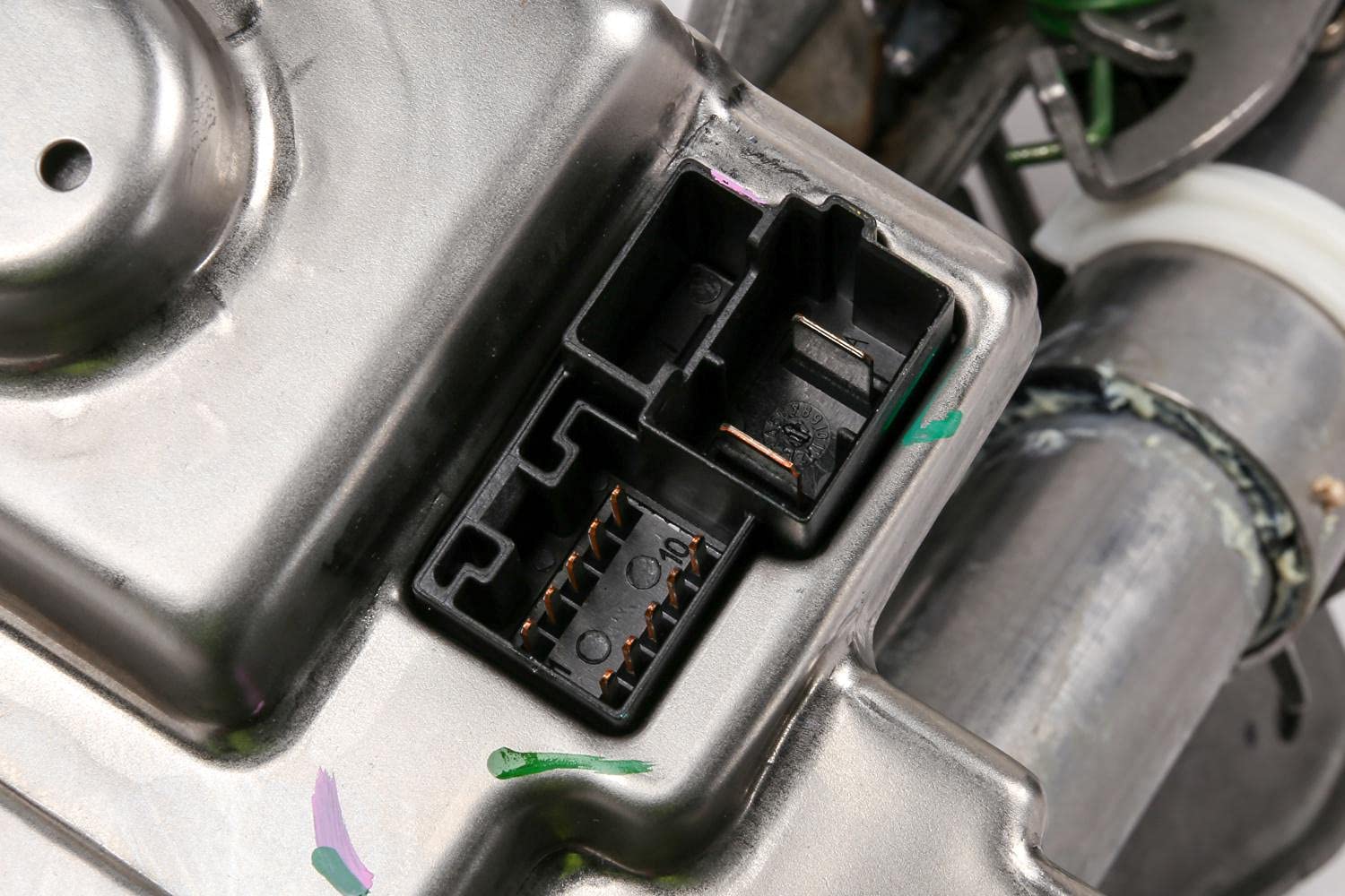 Amazon.com: GM Genuine Parts 42593367 Steering Column : Automotive 