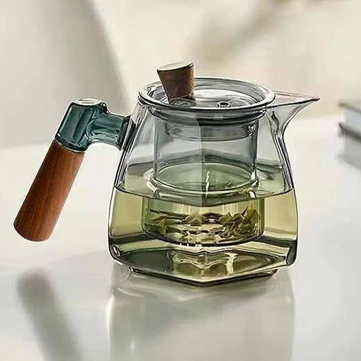 UMAI Borosilicate Glass Tea Pot (650ml) | Glass Kettle for Gas Stove | Stovetop Safe with Removable Glass Infuser Bamboo Handle & Lid | Tea Kettle Glass | Teapot | Tea Maker Kettle | Diwali Gift