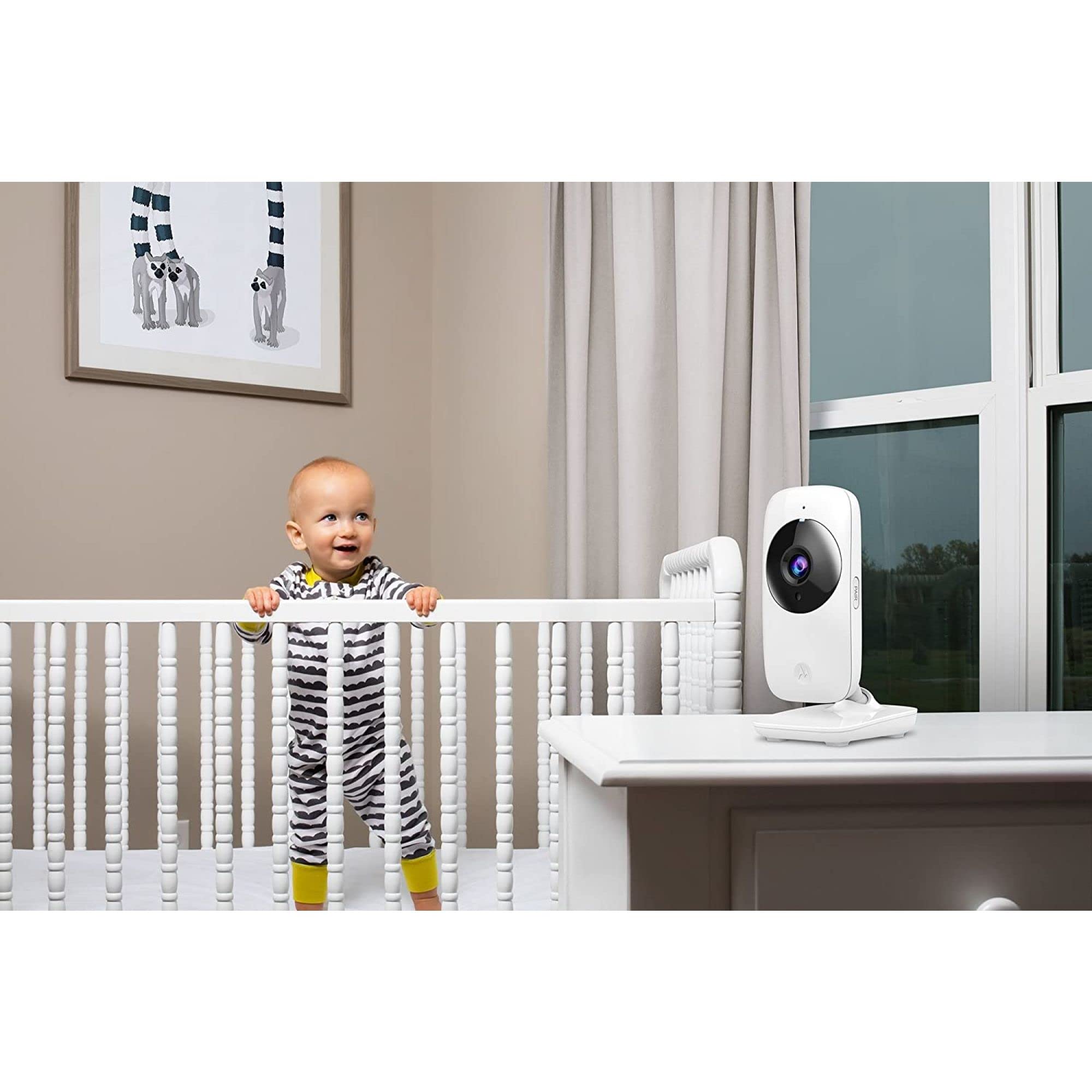 Motorola Nursery VM481 - elektroniczna niania wideo z przenośną jednostką rodzicielską, bardzo czułym mikrofonem, noktowizorem na podczerwień, zoomem cyfrowym, srebrna