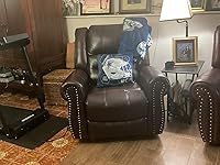 Review Image by B. W. Woodson B. W. Woodson