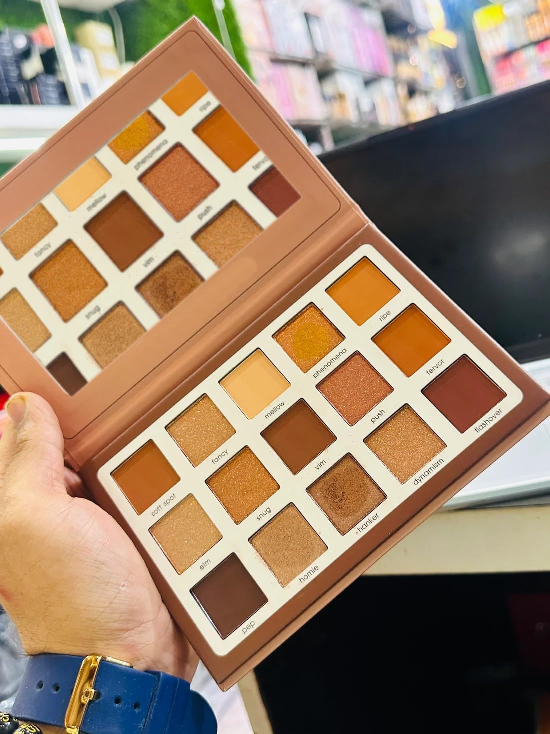 NYLI Professional High Pigment 15 Color's Matte & Shimmer Eye shadow Palette with Inbuild Mirror (Multicolor) 1