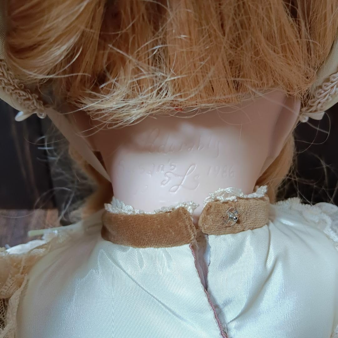 Susan ビスクドール　昭和レトロ インテリア 人形 女の子 作家あり 1986 Amazon | Susan ビスクドール レトロ インテリア 人形 女の子