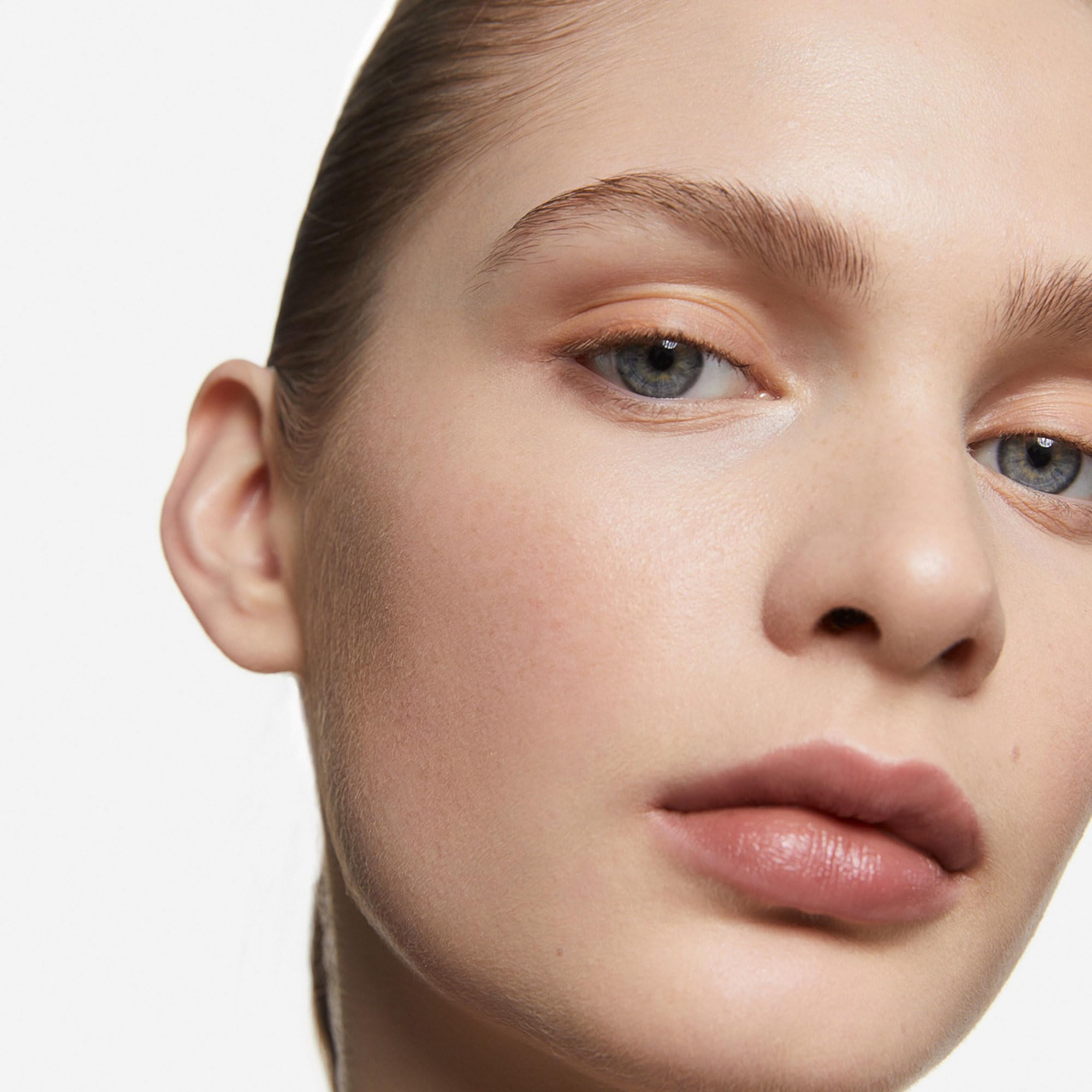 Inglot Fortschrittlicher Korrektor für die Augenpartie mit Lifting-Effekt und Peptiden für Anti-Aging | Feuchtigkeit und Strahlkraft | Reduziert Falten und feine Linien | 4,6 ml | 203