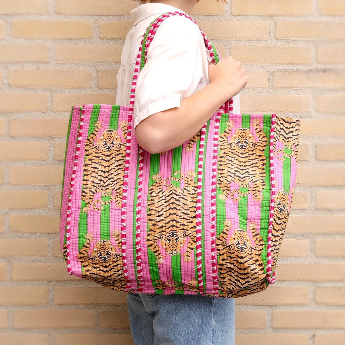 YILLE Women Handblock Lightweight Travel Bag Purse Cotton Shoulder Tote Bag For Shopping Grocery & Beach Bag