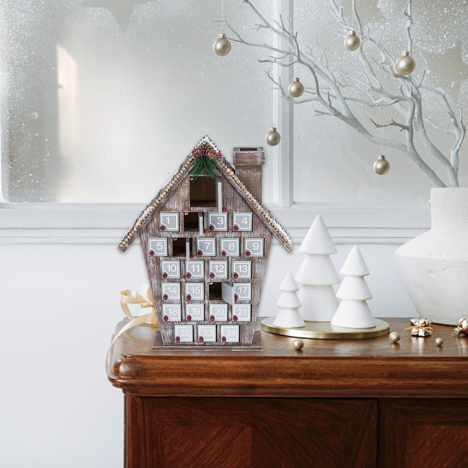 Adventskalender 'Weihnachten aus Holz - Dekohaus mit Countdown Schubladen | befüllbarer Kalender für Kinder und Erwachsene | Tischdekoration für Wohnzimmer | Ing