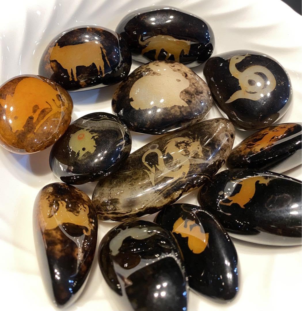 レースアゲート 縞瑪瑙 マダガスカル産天然原石高品質十二支飾り