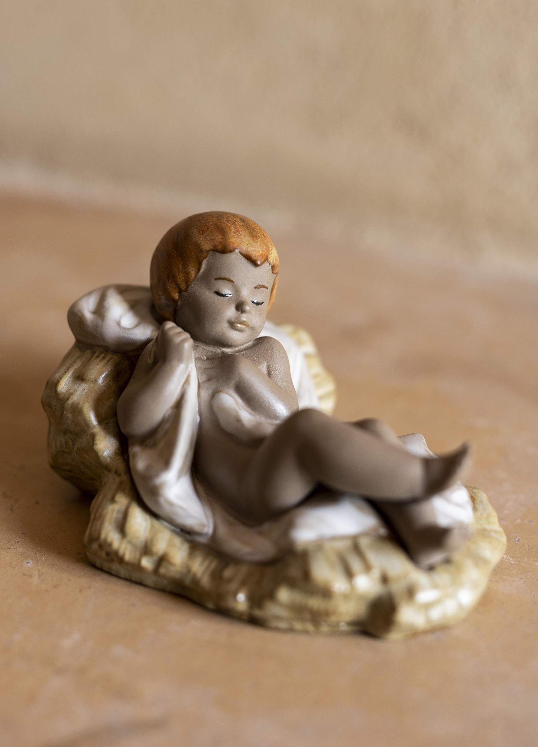 Amazon.com: Lladro Baby Jesus Porcelain Figurine : Home & Kitchen