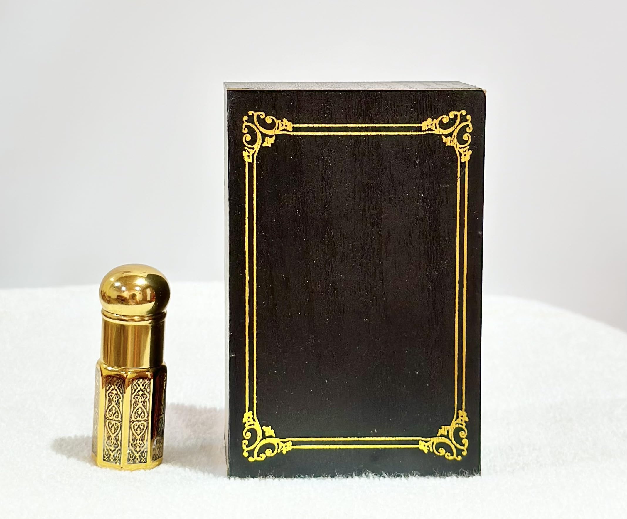 Dahn Al Oudh Suifi 3ml Premium Attar - Exquisite Oud Fragrance, Long-Lasting Scent,Oriental Oil Elegant Gift Option."