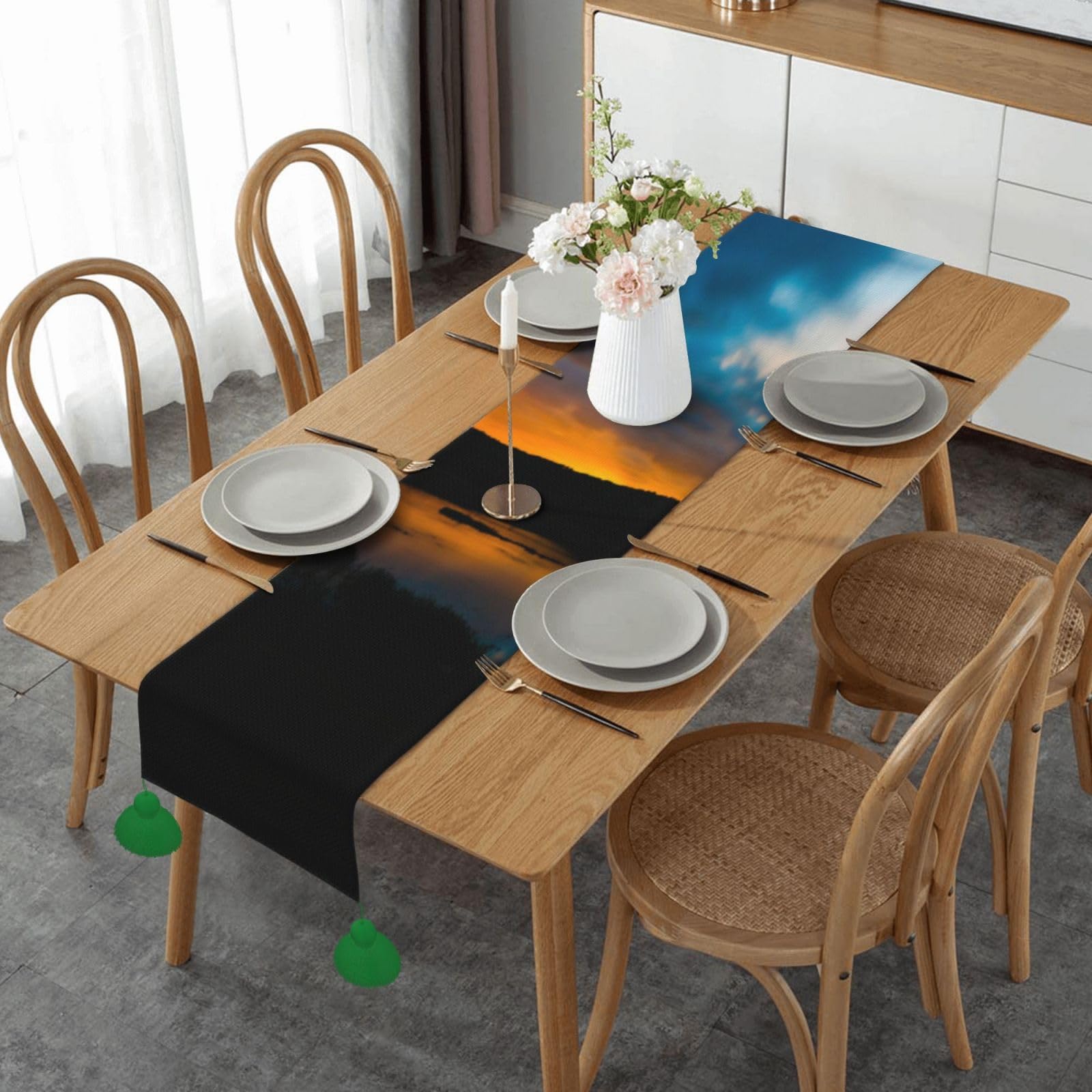 Chemin de table en lin décoratif pour un mariage d'automne chaleureux