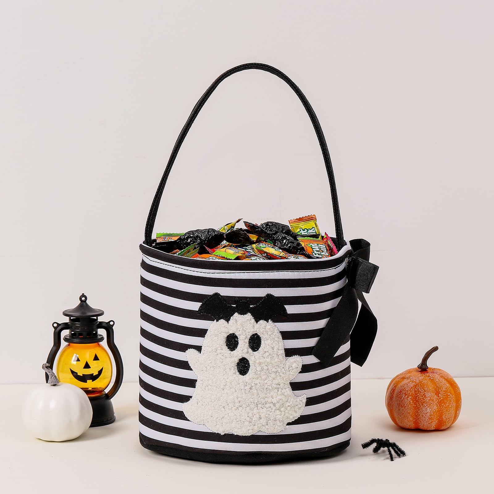 Halloween Basket Bat Ghost Trick or Treat Bucket for Kids, Halloween Candy Bucket 7.9X13.9 Spooky Candy Tote Bag for Girl Boy Trick or Treat, Party Favor Supplies, Kids Gifts Goody Bag