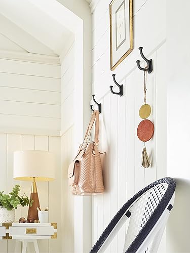 Miniatura 8 de Amerock H37007MB  Gancho decorativo de pared de doble punta de aliso  Gancho negro mate para abrigos, sombreros, mochilas, bolsas  Ganchos para