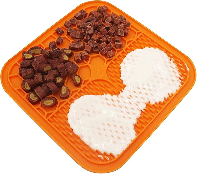 Licky Mats for Dogs, Slow Release Dog Feeder, Easy To Use Dog Lick Mats, Best for Dog Peanut Butter, Washable Dog Mat, Dog Food Mat, SLIP-PROOF SUCTION CUP DESIGN