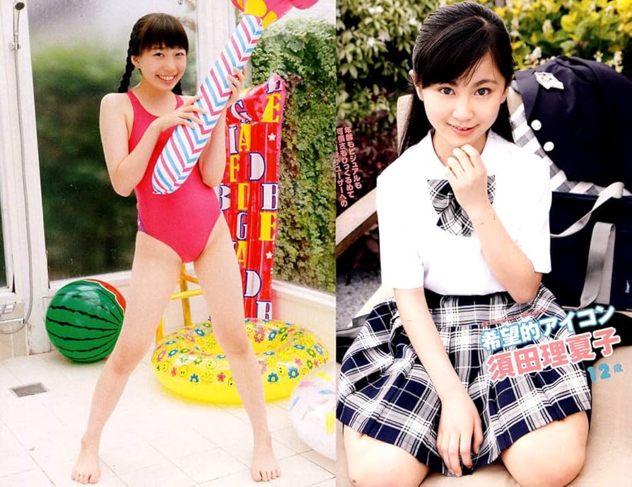 Amazon.co.jp: moecco vol.57/raw photography/Hanazawa Ai