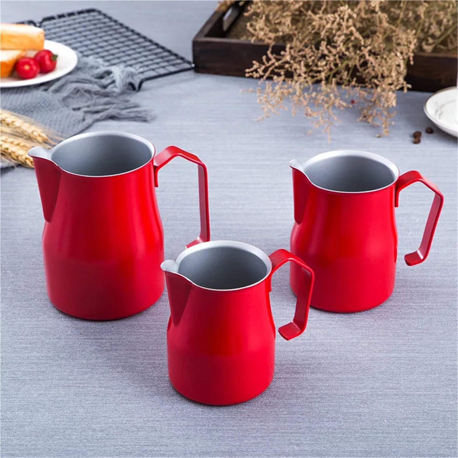 Jarra De Leche De Acero Inoxidable Jarra for espumar leche de acero inoxidable: vierta sobre la tetera café Taza for humeante(500ml,WHITE)