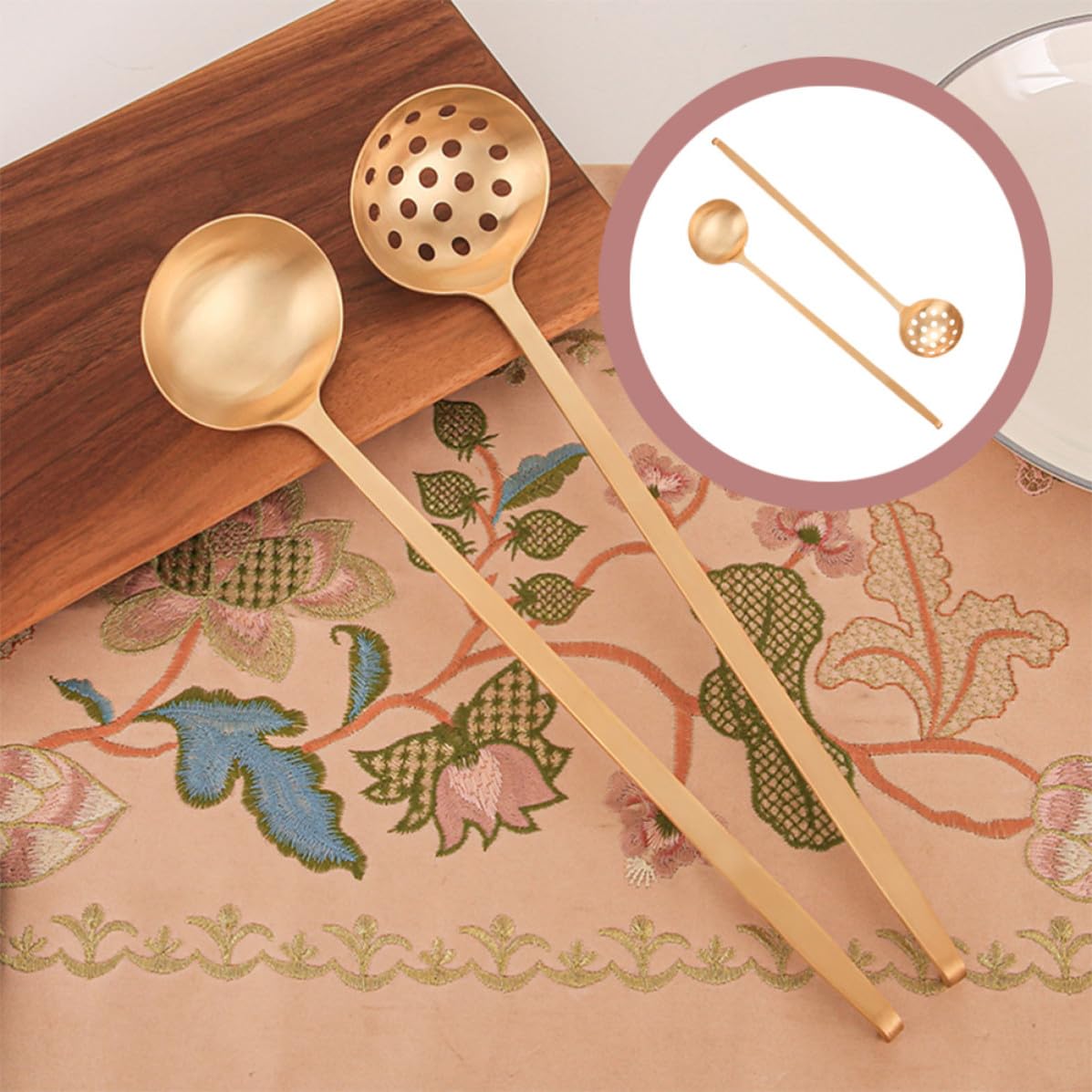 SOLUSTRE Set 2 Cucchiai da Zuppa in Ottone Manico, Resistente e Antiruggine, per Banchetti, Impugnatura Confortevole e Design Robusto