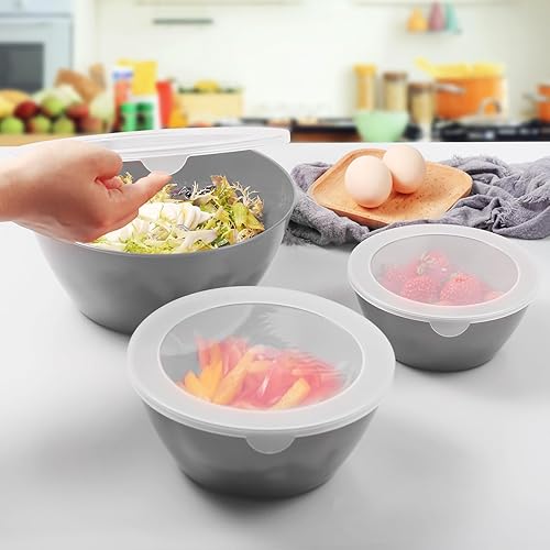 Miniatura 7 de Wehome Tazones para mezclar con tapas, cuencos de plástico para preparar la cocina, servir y almacenar, juego de 3 tazones y 3 tapas, sin BPA y con