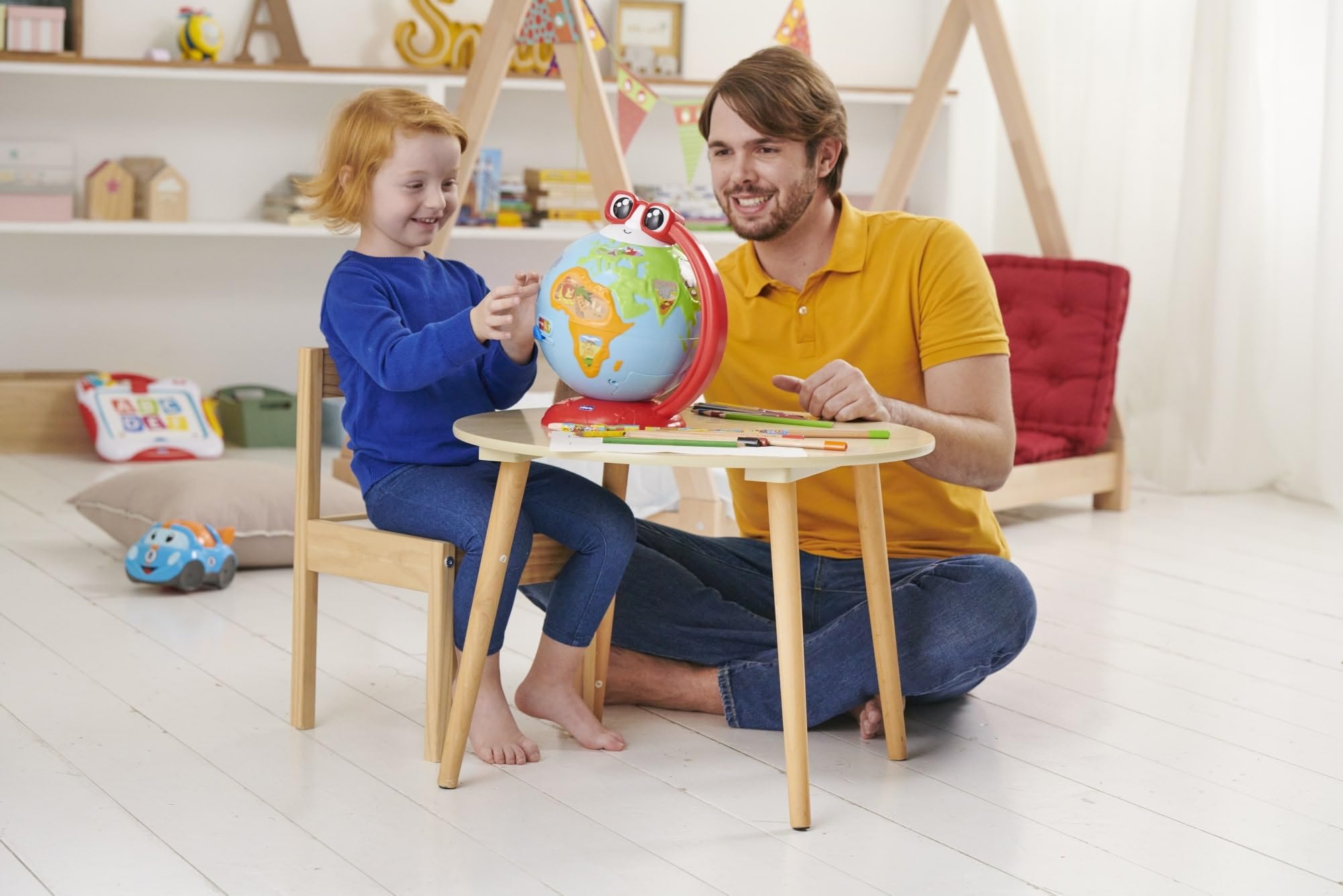 Chicco Palloncino Terracheo, Giocattolo Educativo Parlante, Per Imparare Geografia, Musica e Curiosità del Mondo, Flora e Fauna, +300 Frasi e Concorsi Canzoni, Metodo Montessori