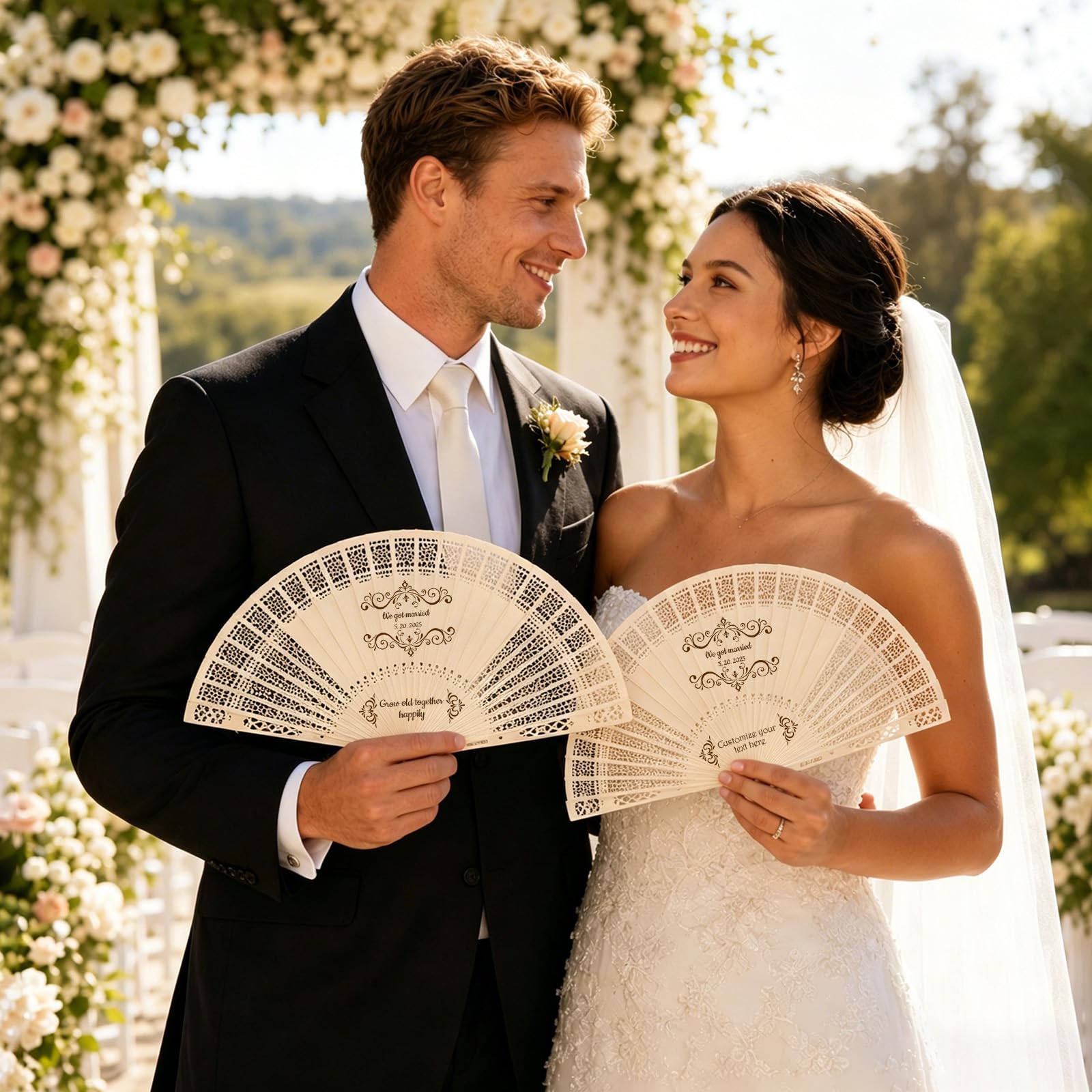 30 Stück Personalisierte Hochzeitsfächer für Gäste, individuelle Holz-Faltfächer mit Quaste und Organzabeutel, einzigartige Gastgeschenke für Hochzeiten (Hohler Holzfächer)