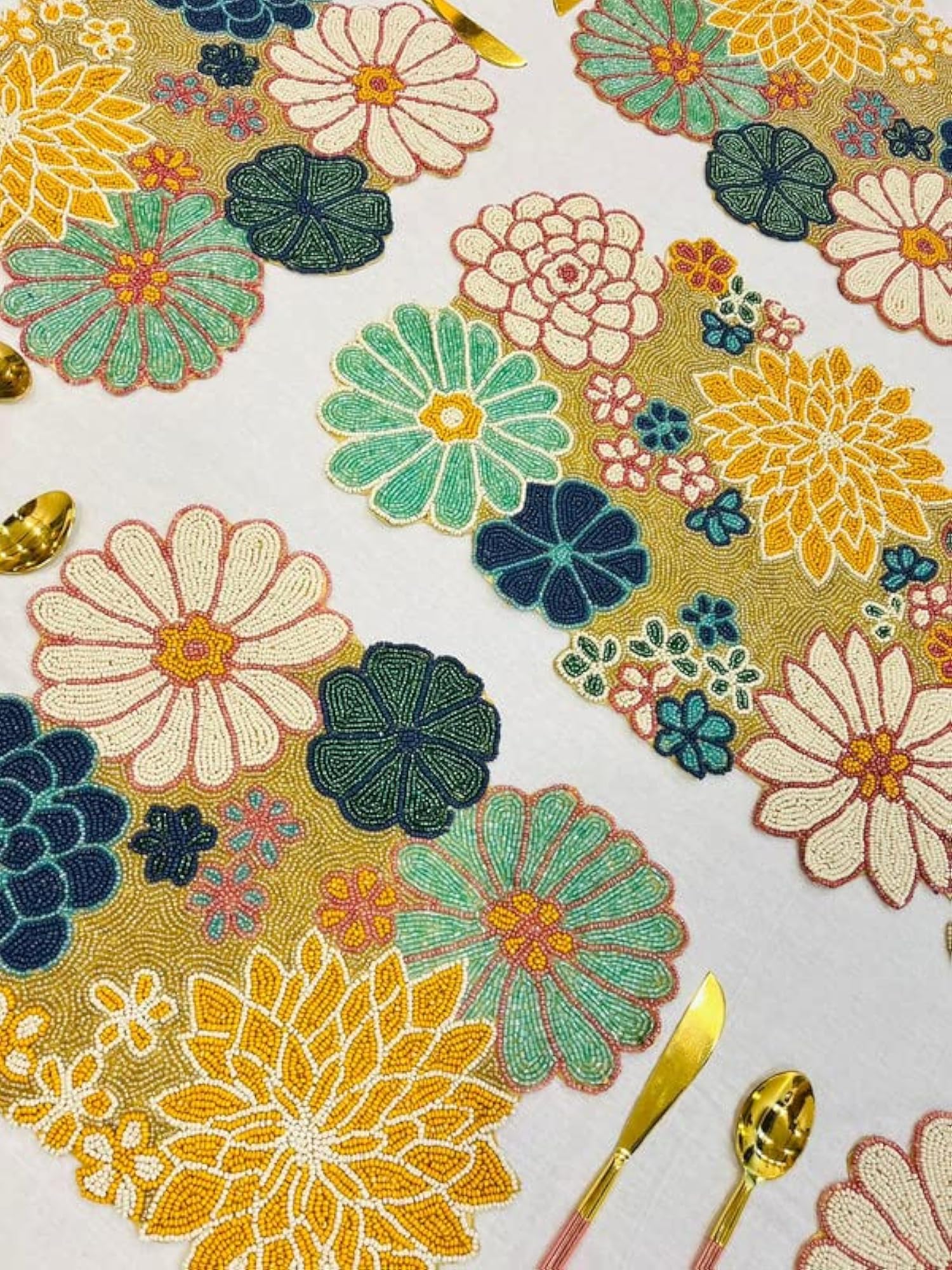 Beaded Table Runner with 6 Mats, Stylish Dining Decor