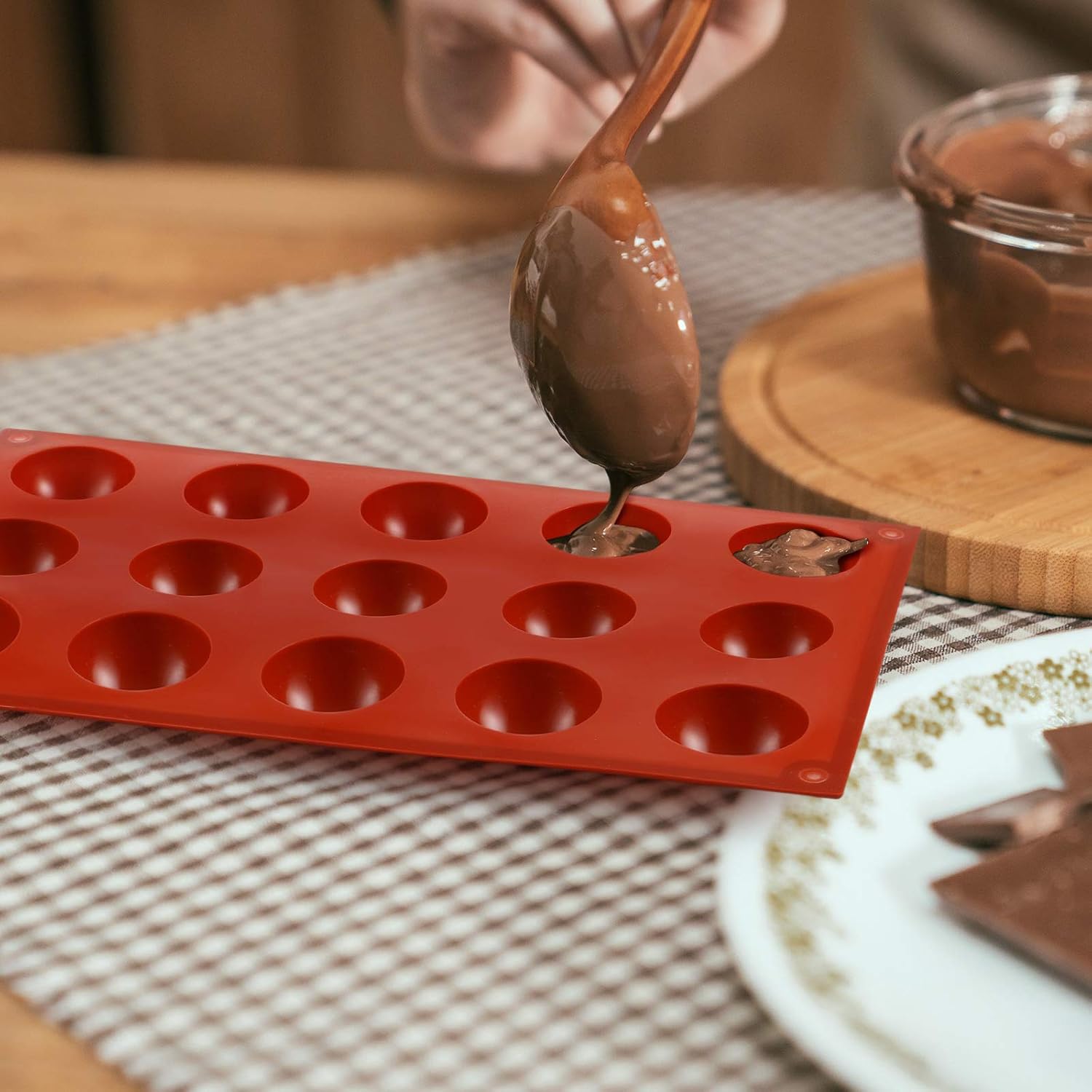 4 Size silicone chocolate mold Half Ball Sphere Molds For Baking Round Silicone Baking Mold Dessert Making Supplies Kitchen Accessories for Making Chocolate, Cake, Jelly, Dome Mousse