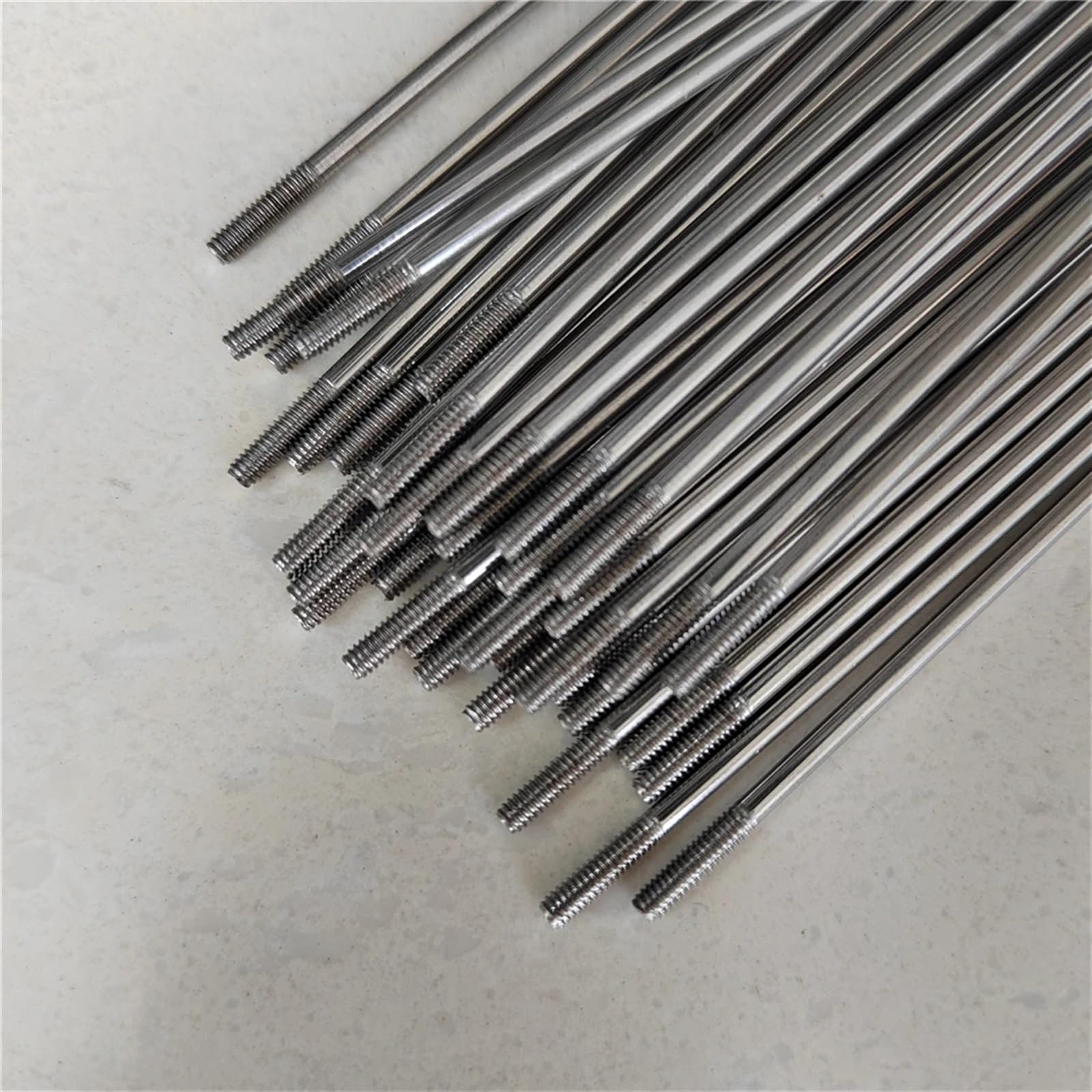 WANGBINGXING Rayons De VéLo Rayons de vélo en Acier Inoxydable, 13G, 2.2mm, 65-145mm, 40 pièces/lot, avec Rayon Velo(135mm WANGBINGXING Rayons De VéLo Rayons de vélo en Acier Inoxydable, 13G, 2.2mm, 65-145mm, 40 pièces/lot, avec Rayon Velo(135mm