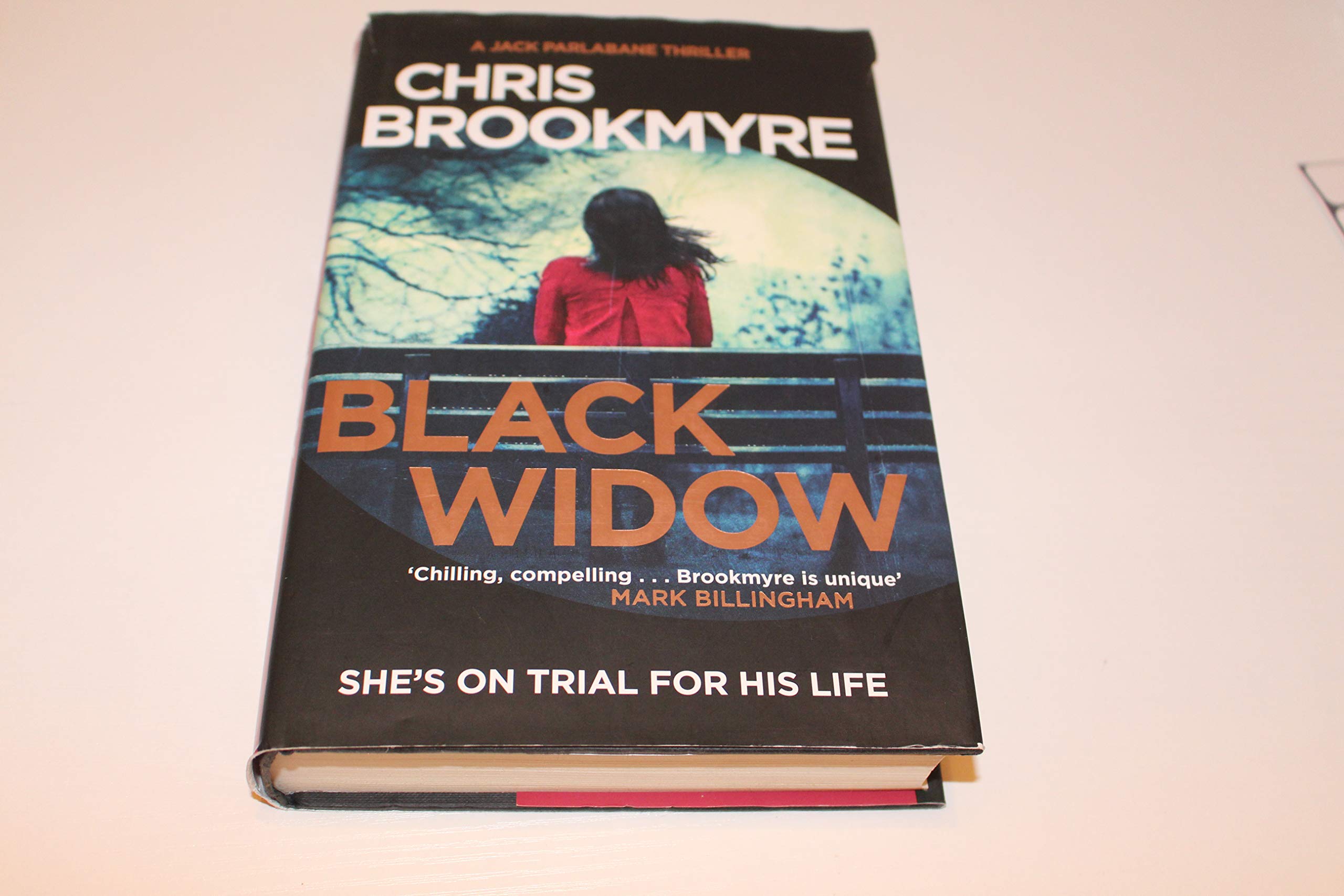 Buy Black Widow: Award-Winning Crime Novel of the Year: 2 (Jack Parlabane) — BookShops.in