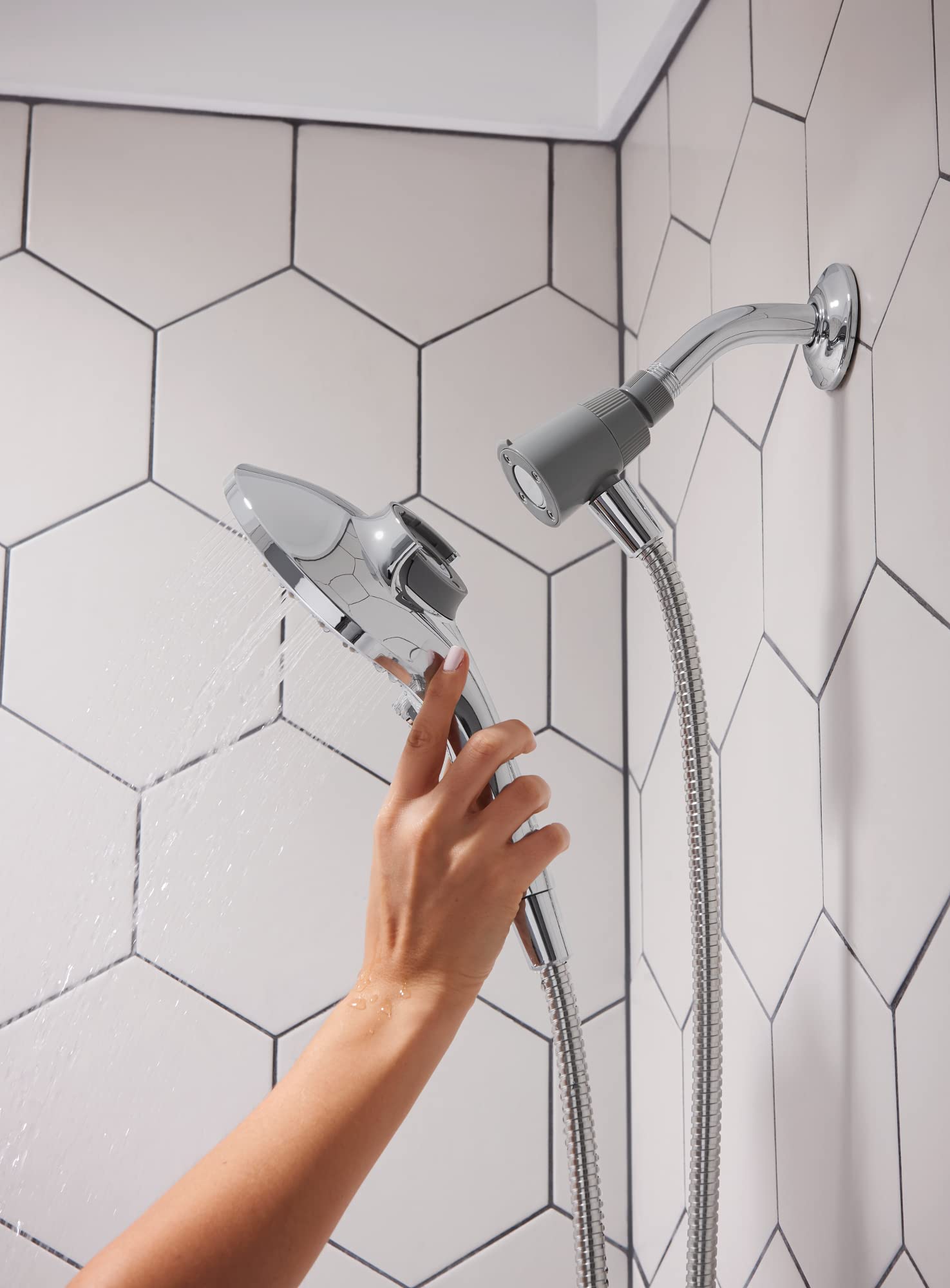 舶来屋本舗Moen 26112SRN Engage SixFunction 5.5Inch Handheld