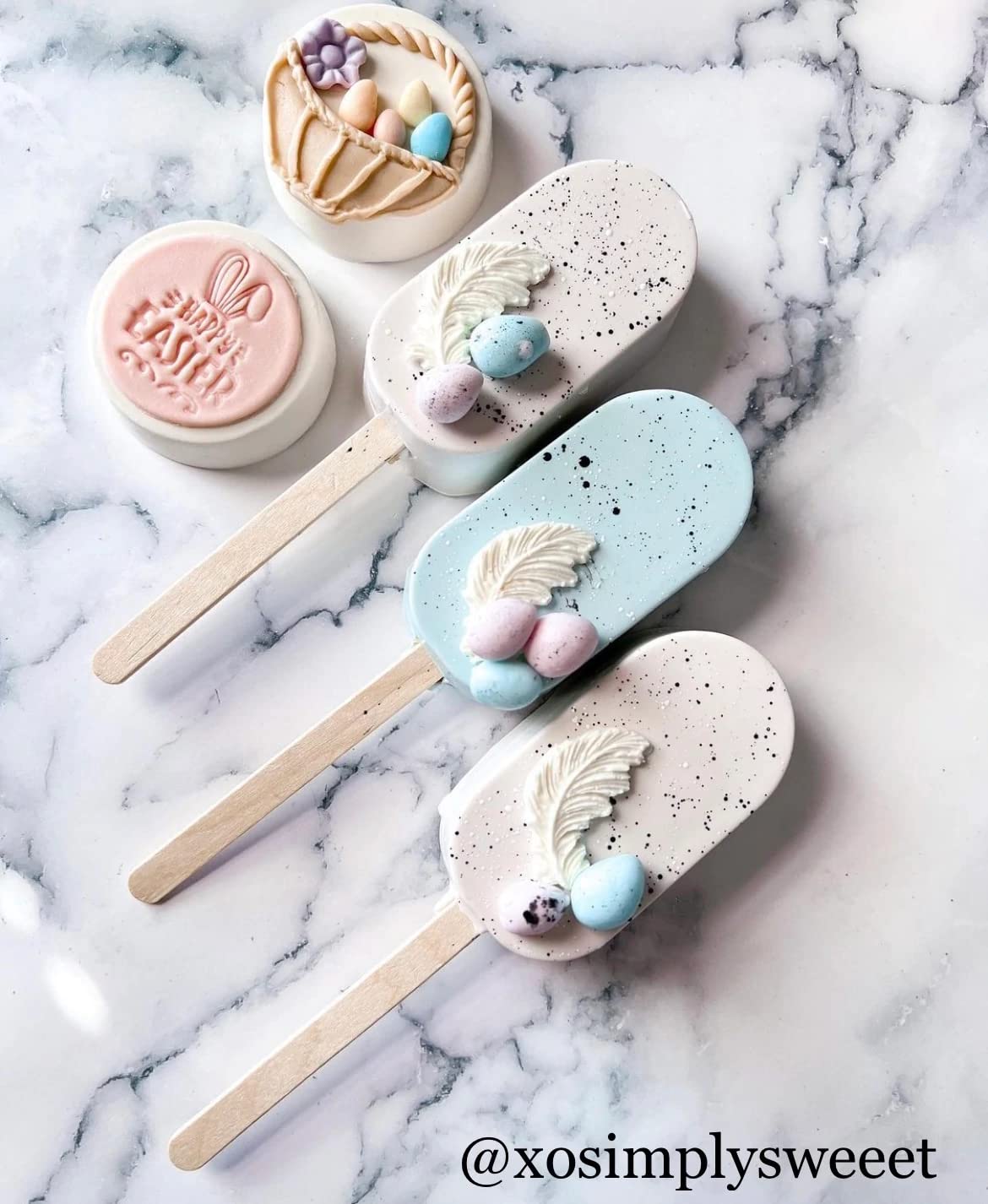 HAPPY EASTER WITH BUNNY EARS EMBOSSER 60MM