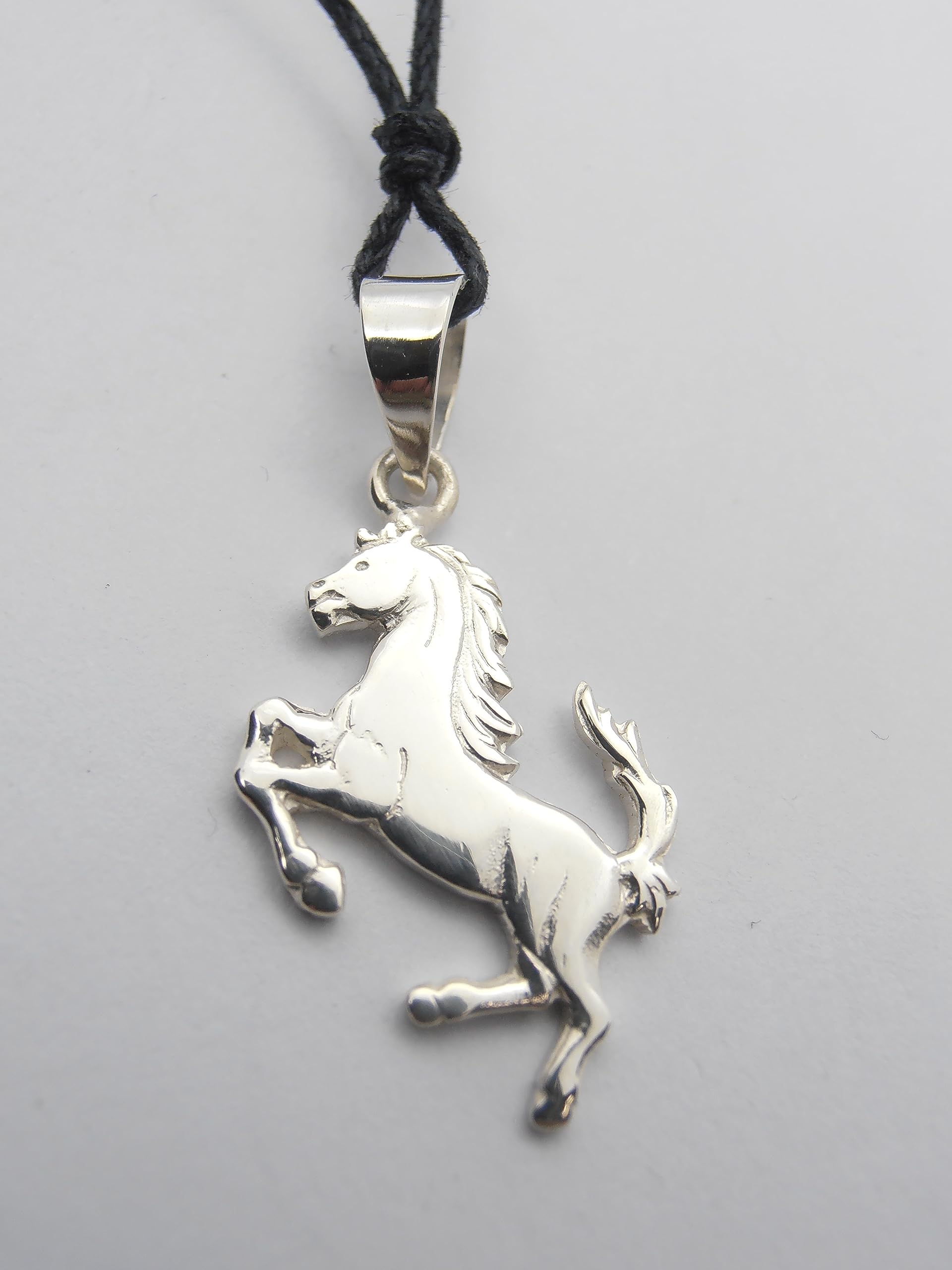 Cavallino Rampante : Ciondolo in Argento 925 - Cavallo - Scuderia - stemma - simbolo - logo - pendente -