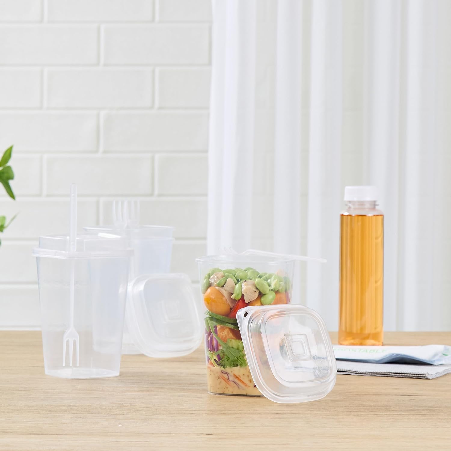 Restaurantware Asporto 24 Ounce Salad Lunch Containers 100 With Lid And Fork Salad Cups - Sipping Hole Includes Heart Plug Clear Plastic Lunch On The Go Containers Straw Slot Recyclable