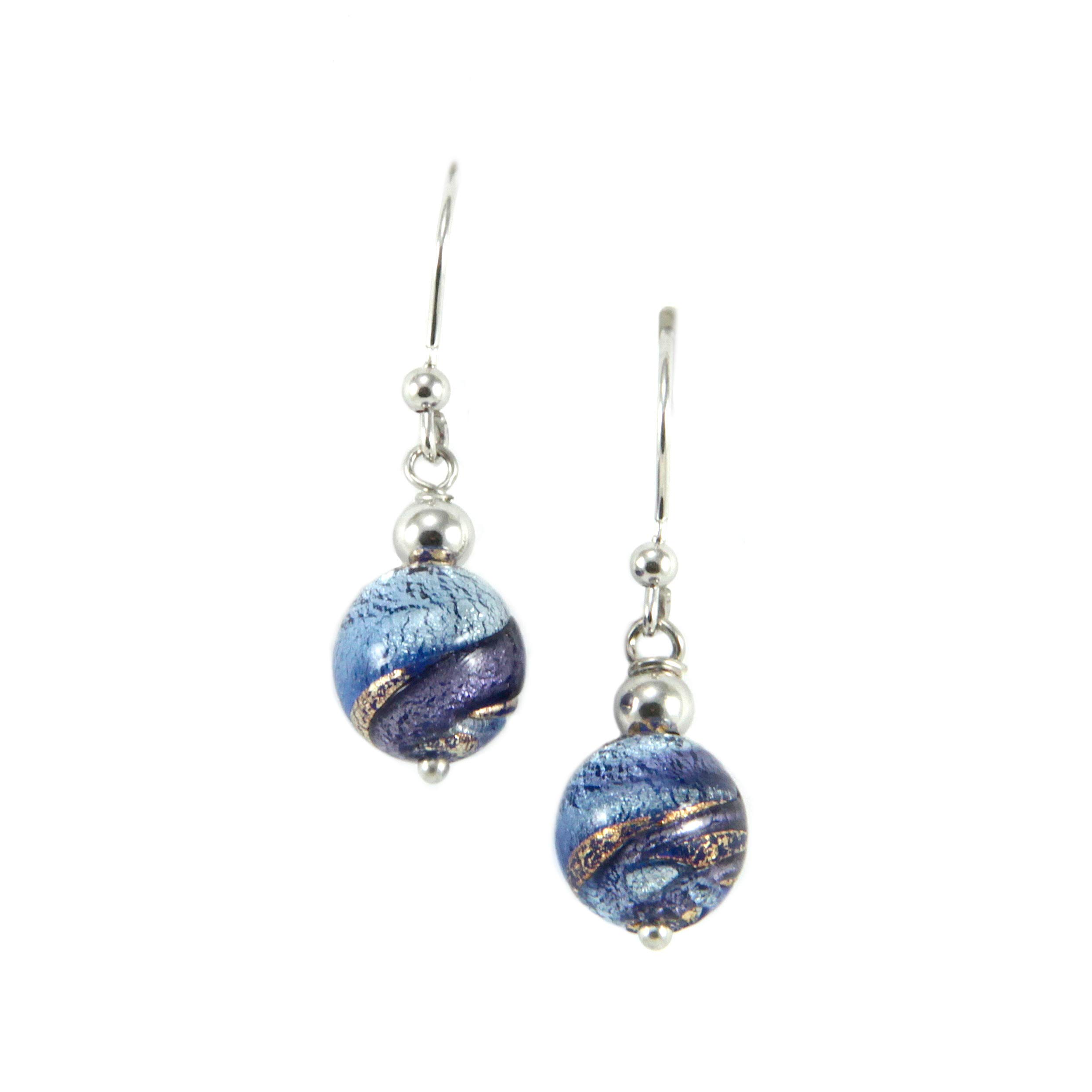 Woman's earrings in 925 silver rhodium plated and Murano glass enhanced by a white gold leaf made in Florence. OIR030/W02